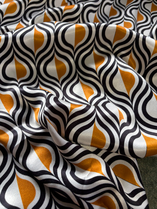 APU 003 cognac/white/black geo print viscose satin