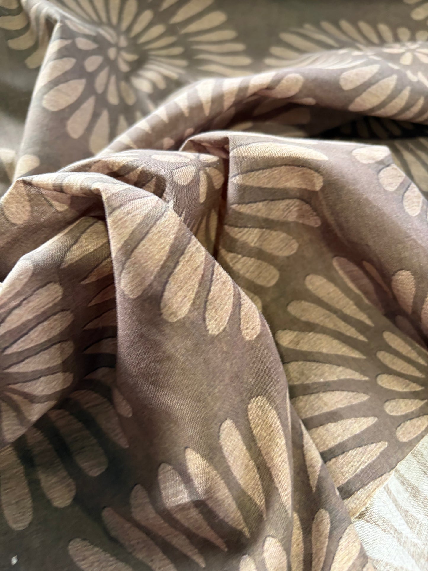 APU 007 brown floral cotton voile
