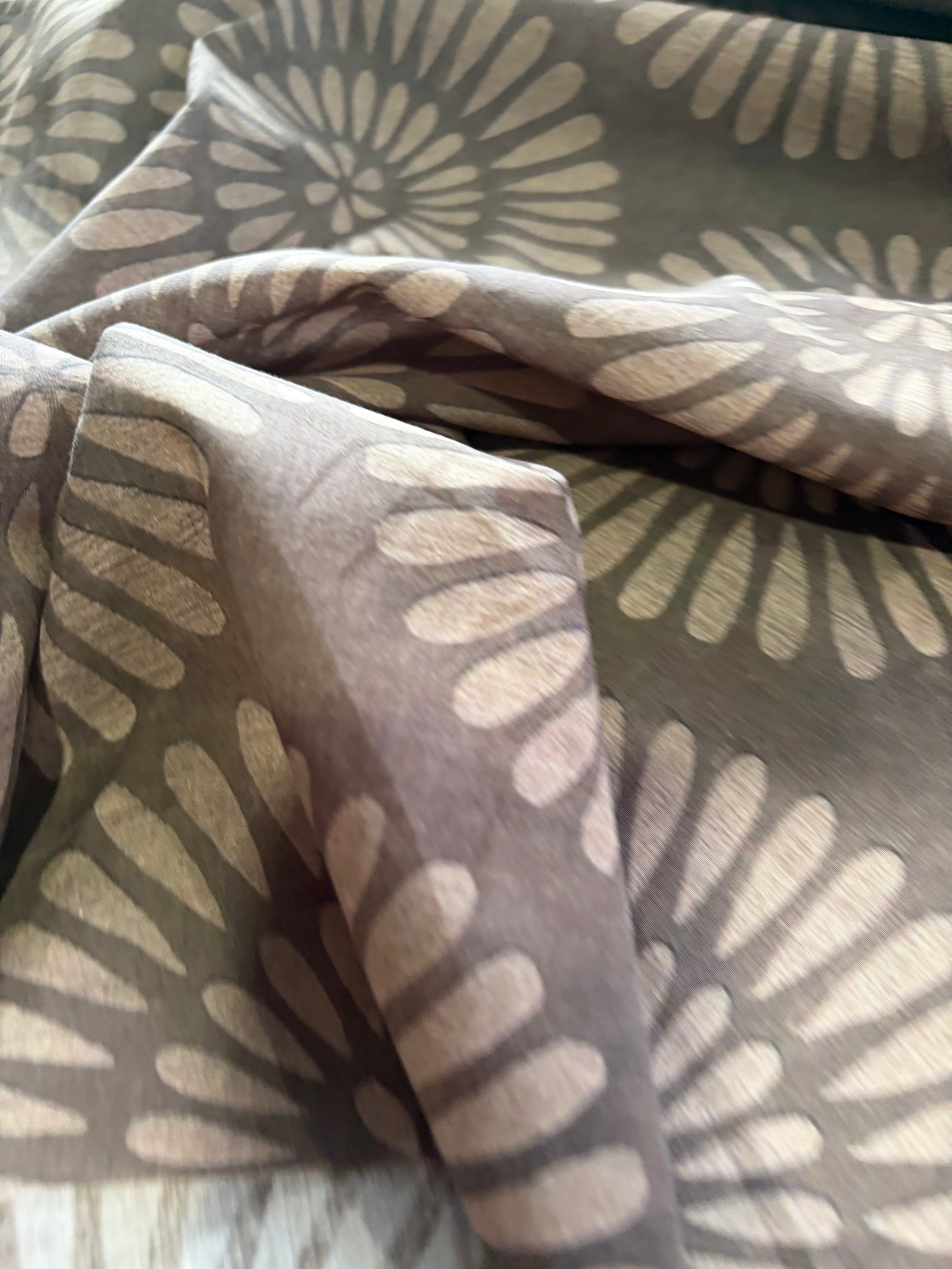APU 007 brown floral cotton voile