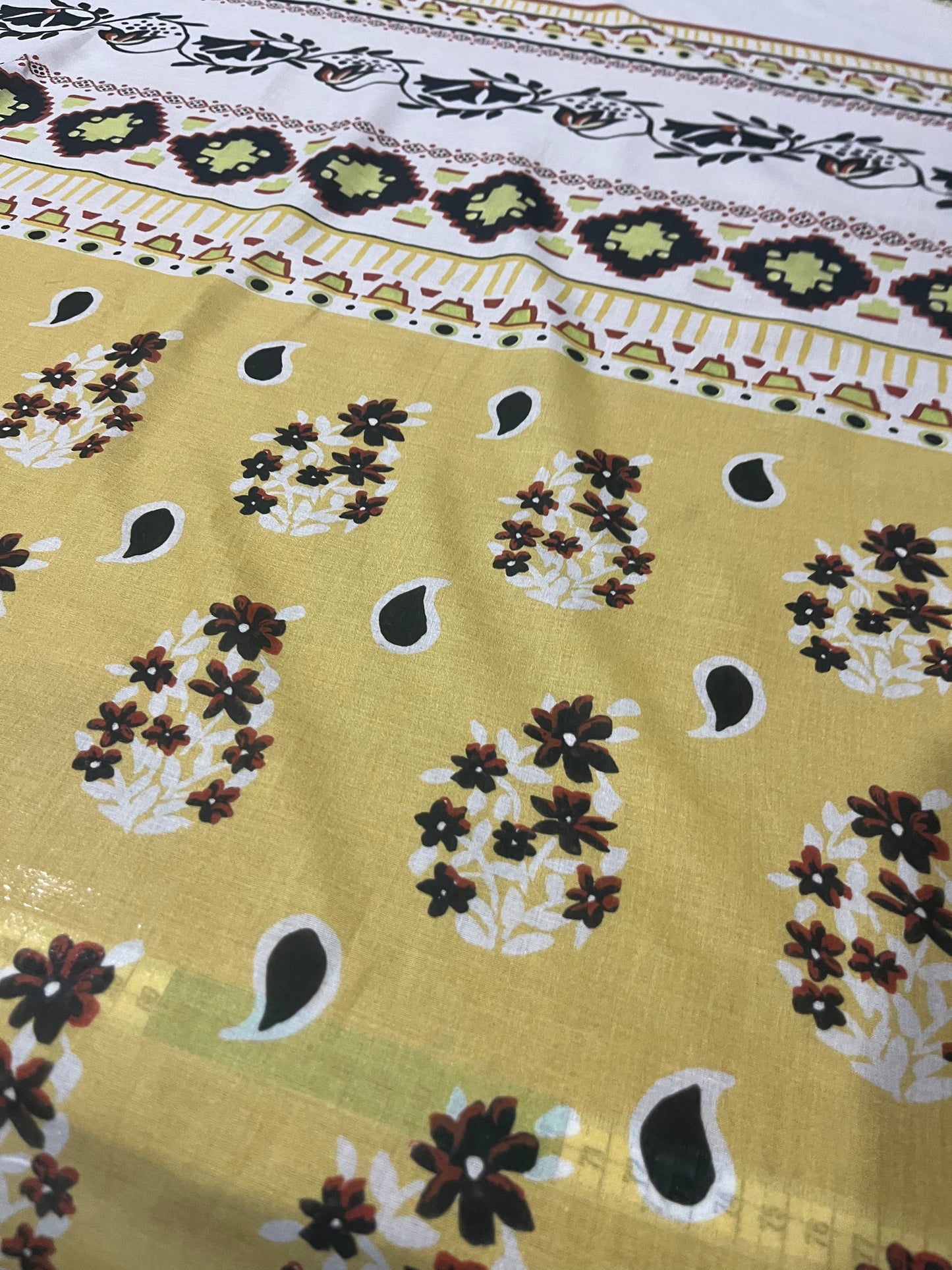 A01 mattia cotton voile "yellow cashemere fun"