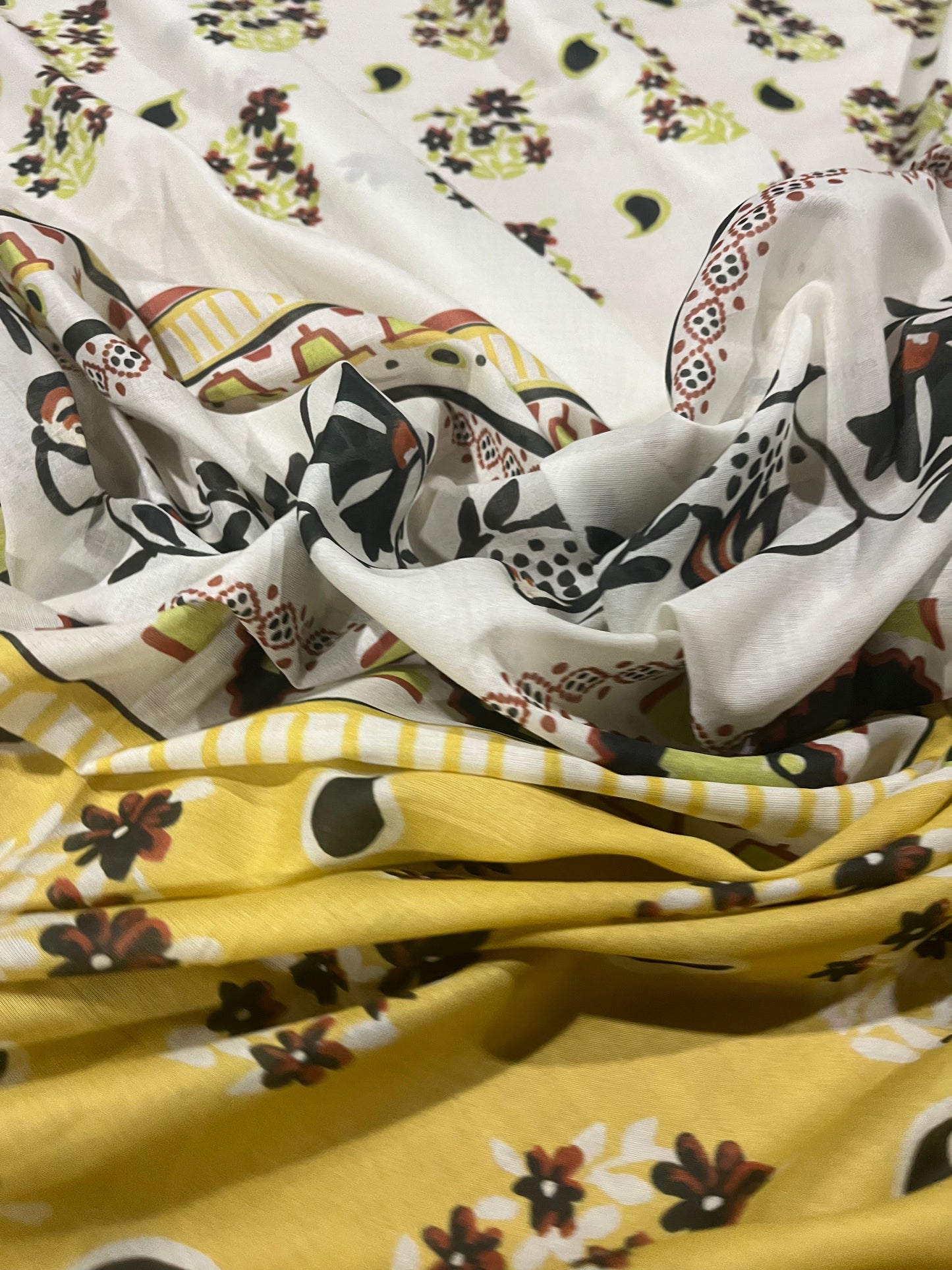 A01 mattia cotton voile "yellow cashemere fun"