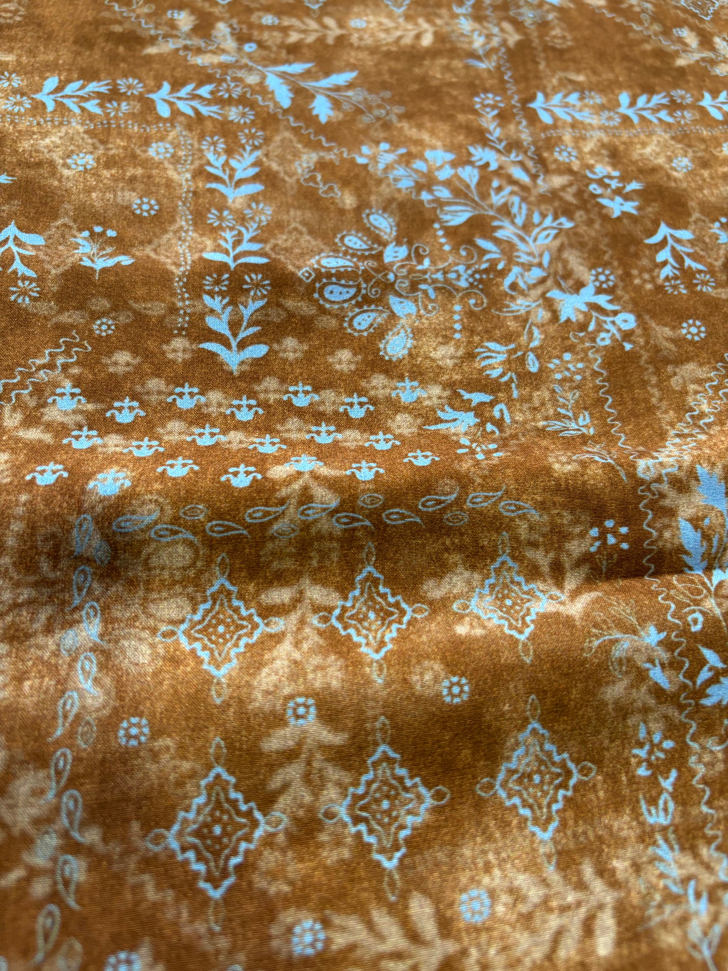 APU 013 brown/blue floral viscose