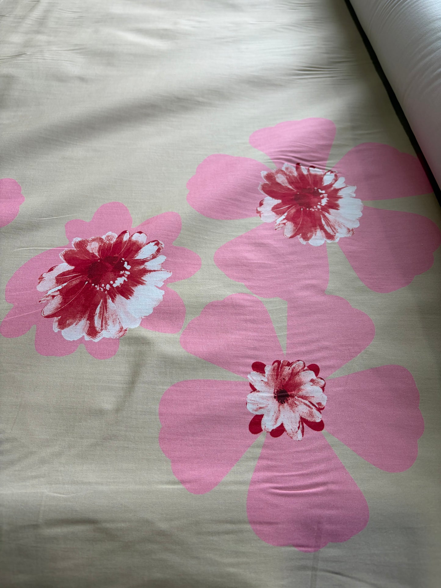 APU 016 double border flower path cotton poplin print