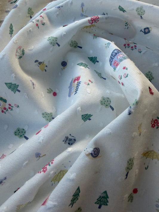 MAXIME 024 cotton plumetis small naive print