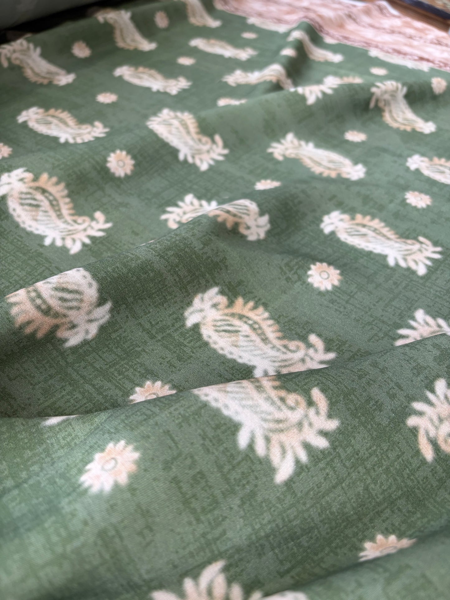 APU 018 double border paisley cotton voile