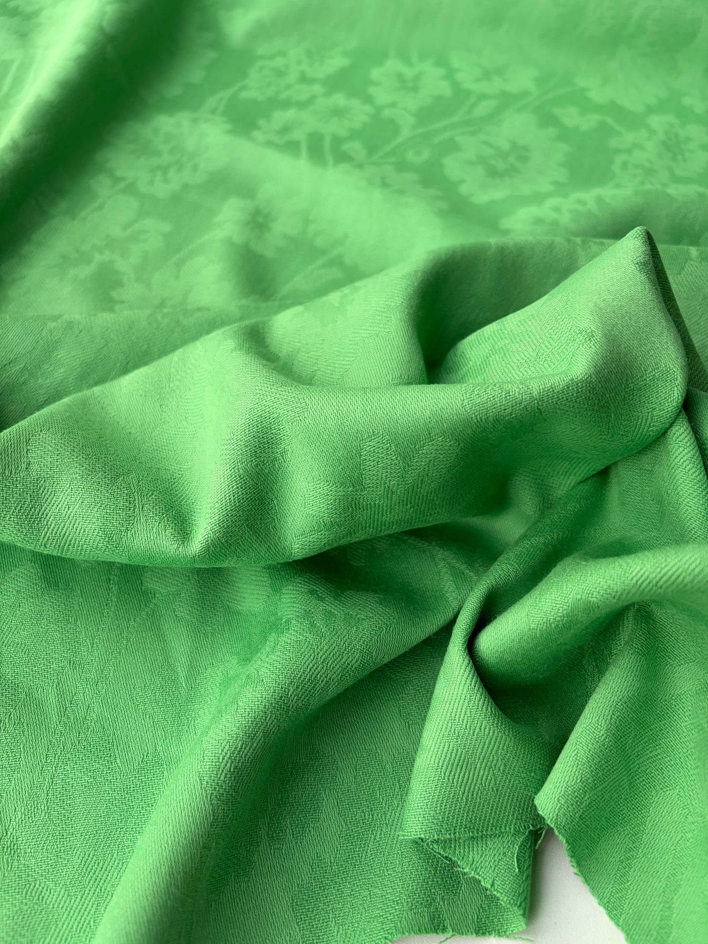 AMBRE 005  cotton jacquard apple green