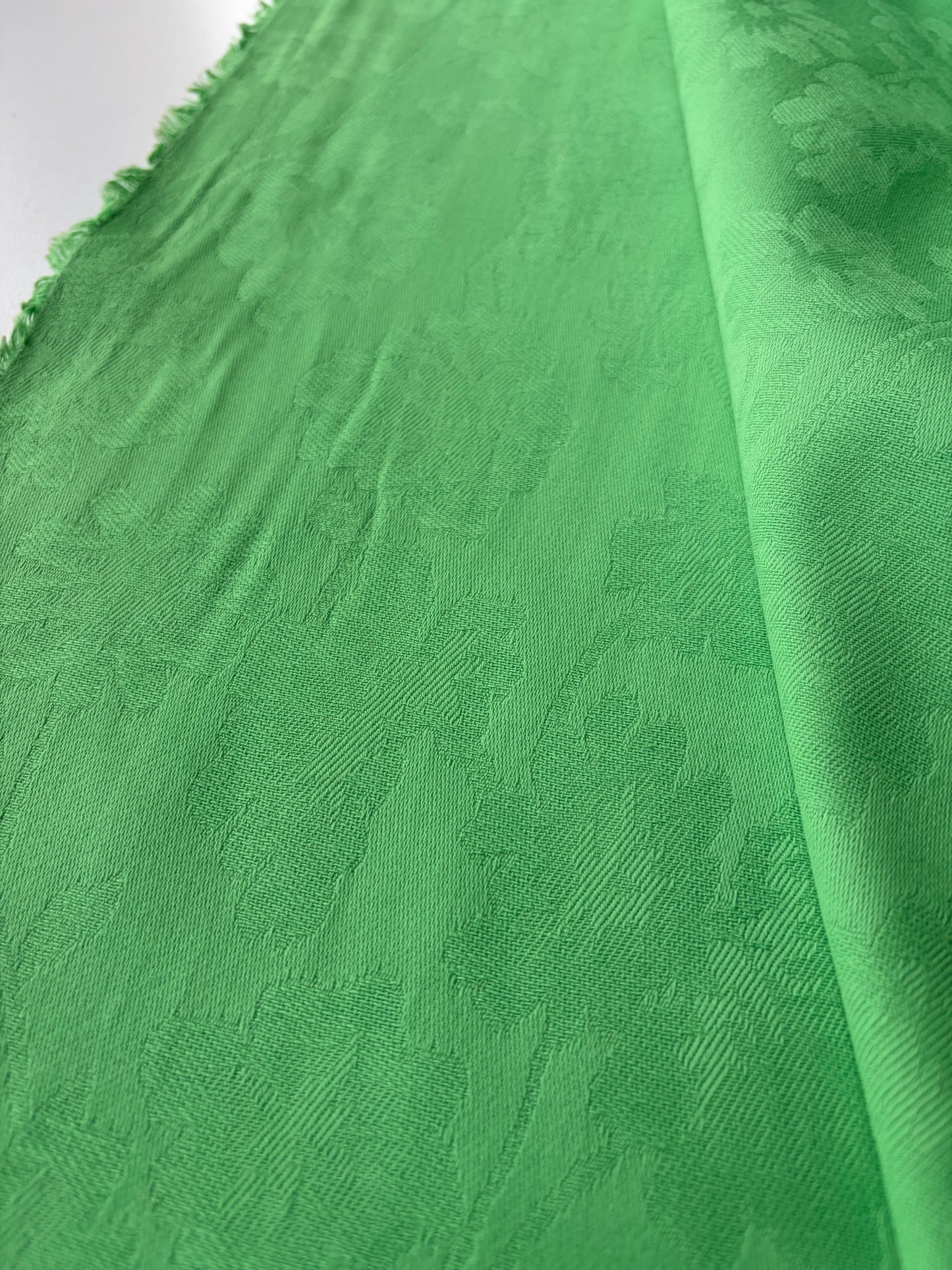 AMBRE 005  cotton jacquard apple green