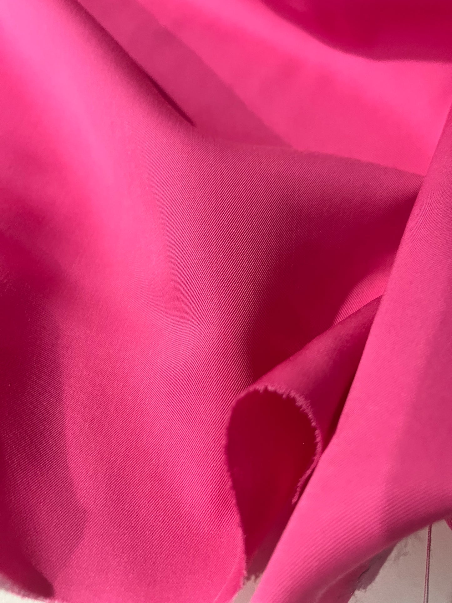 CLEO 019 stretch poly viscose Barbie pink