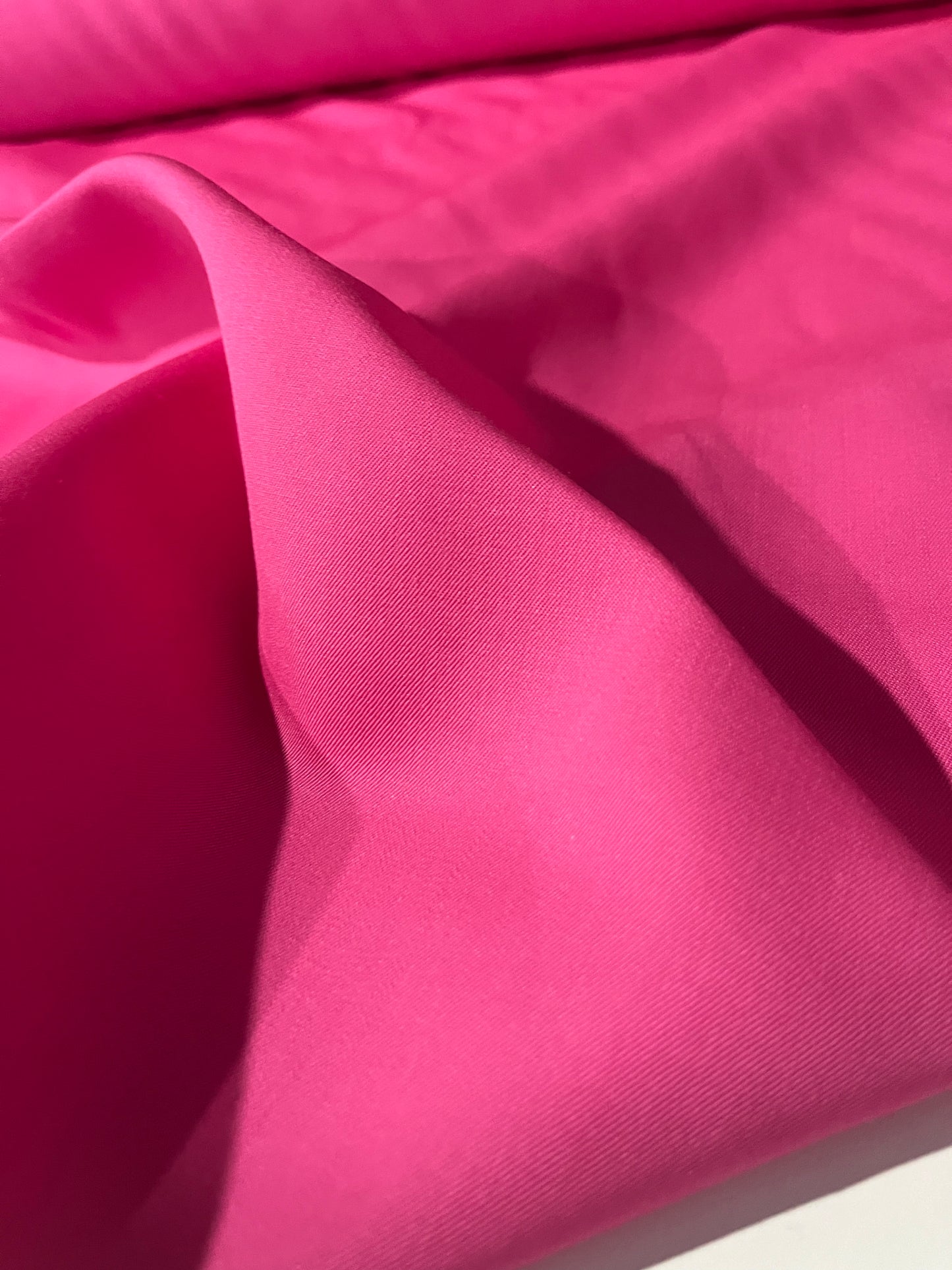 CLEO 019 stretch poly viscose Barbie pink