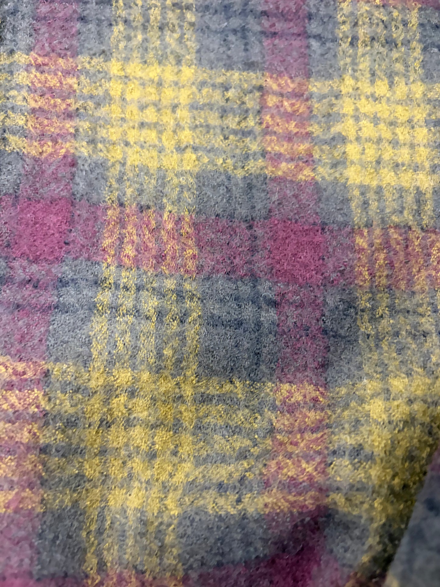 PIPO 001 checkered  boiled wool