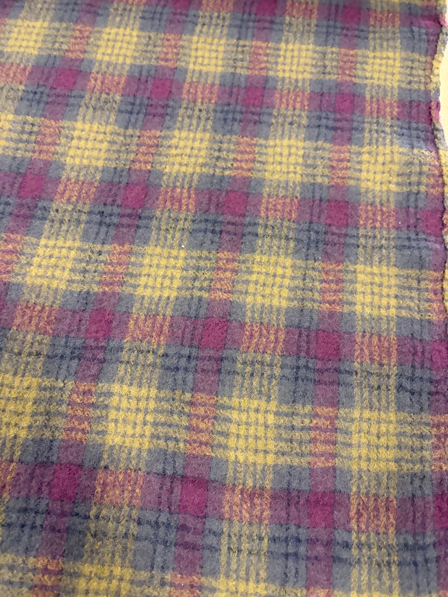 PIPO 001 checkered  boiled wool