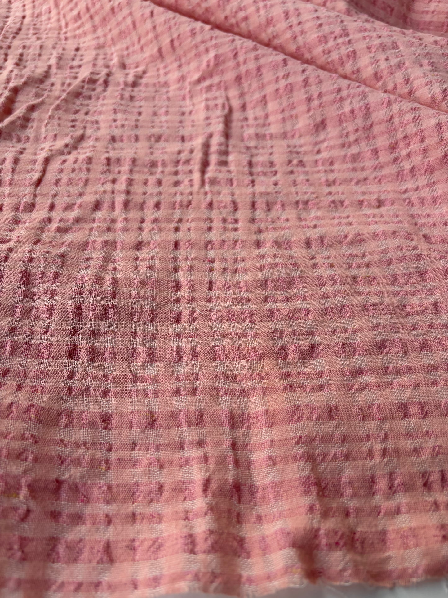 LC AMBRE 020 cotton seersucker check old pink