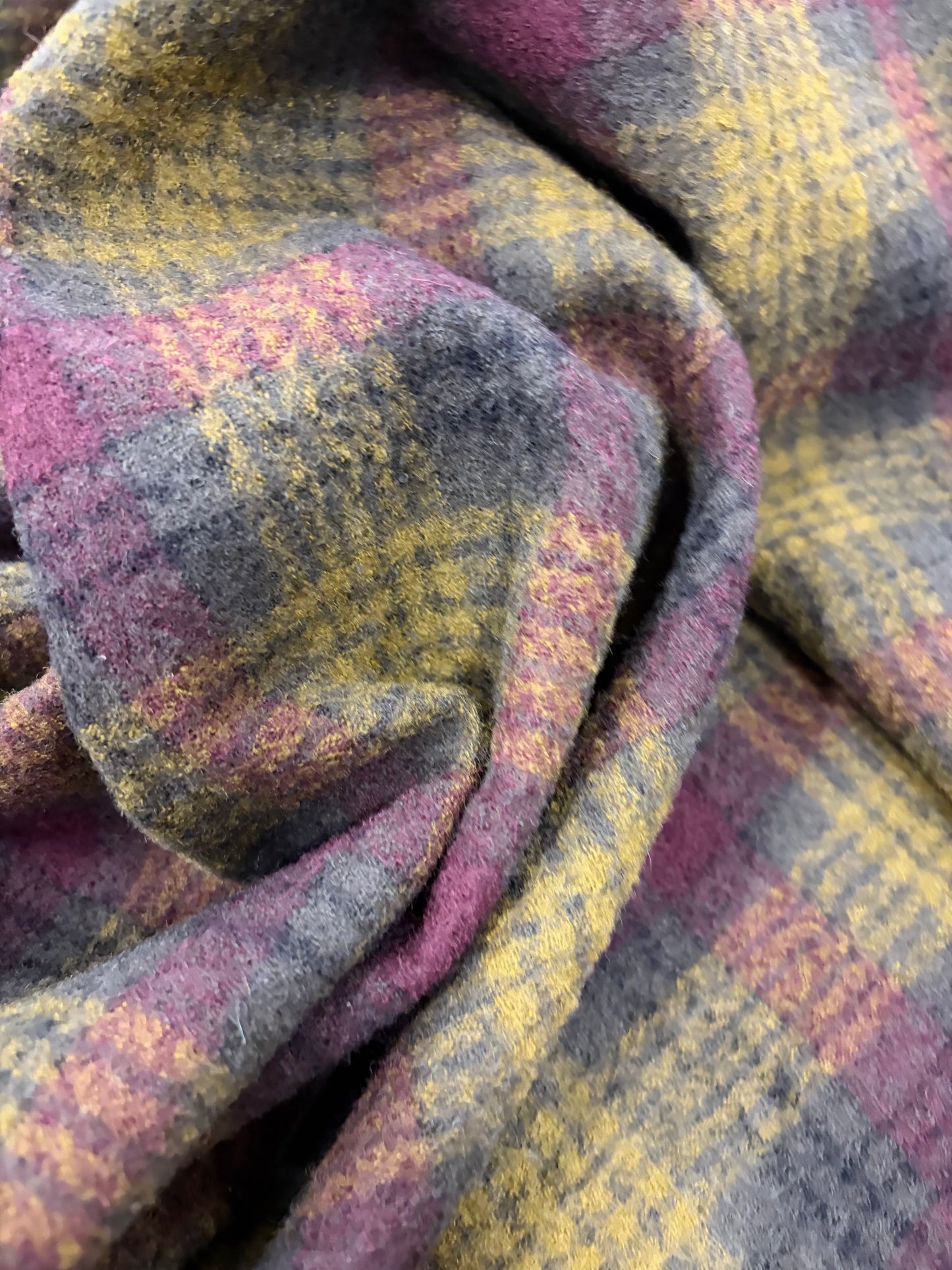 PIPO 001 checkered  boiled wool