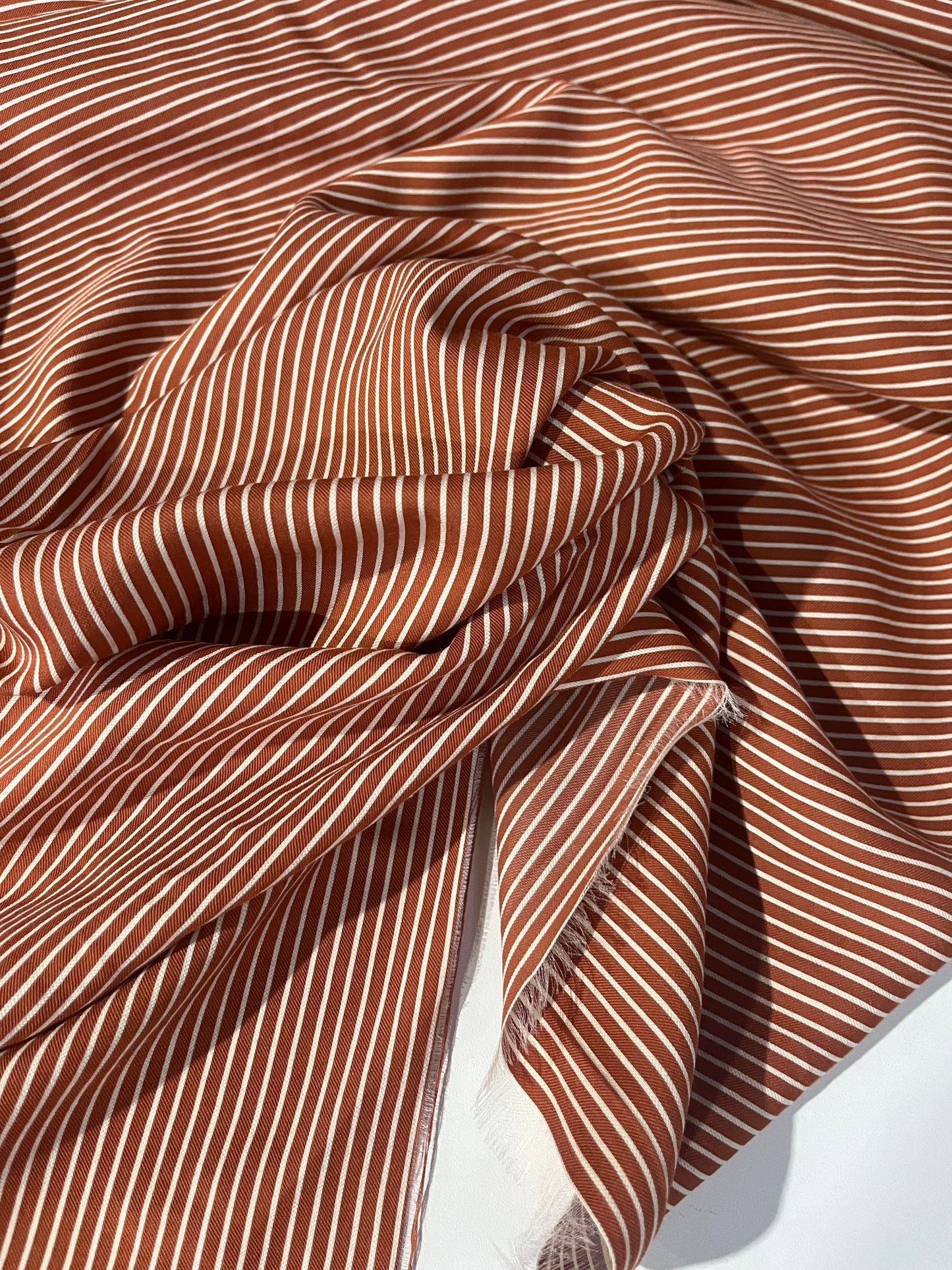 CLEO 022 woven cotton stripes