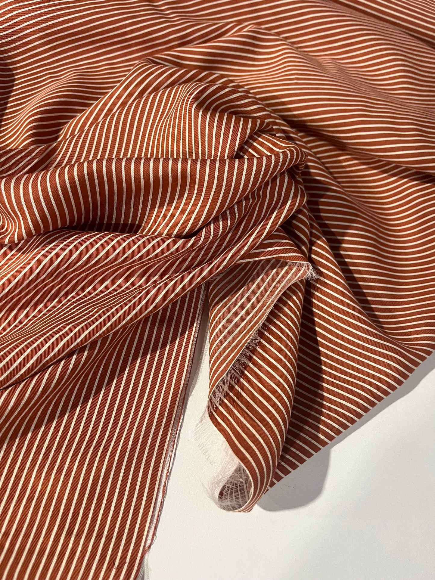 CLEO 022 woven cotton stripes