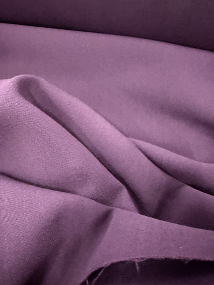 PIPO 002 aubergine bi-stretch suiting fabric