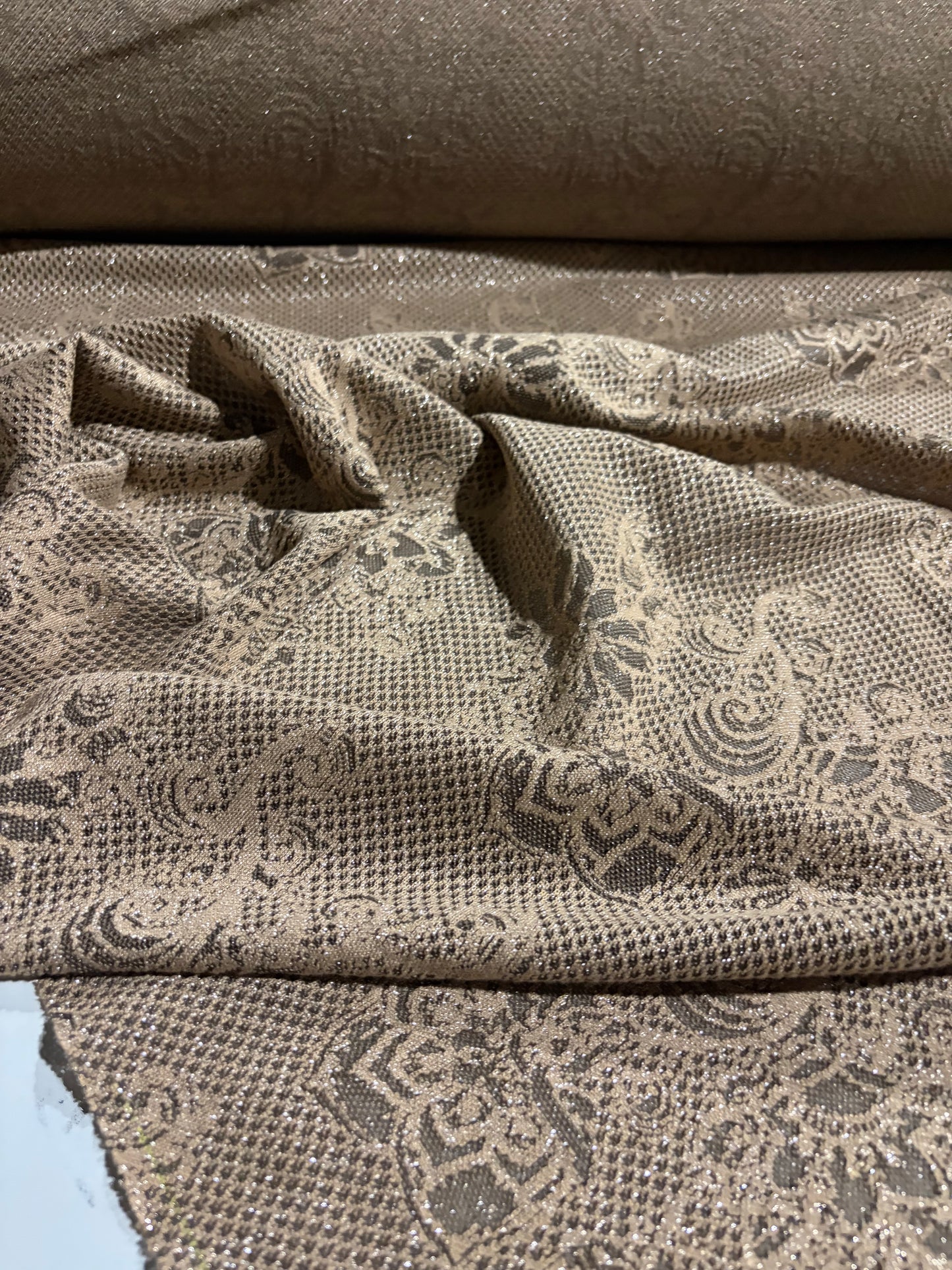 KRUSTY 001 sand jersey lurex jacquard