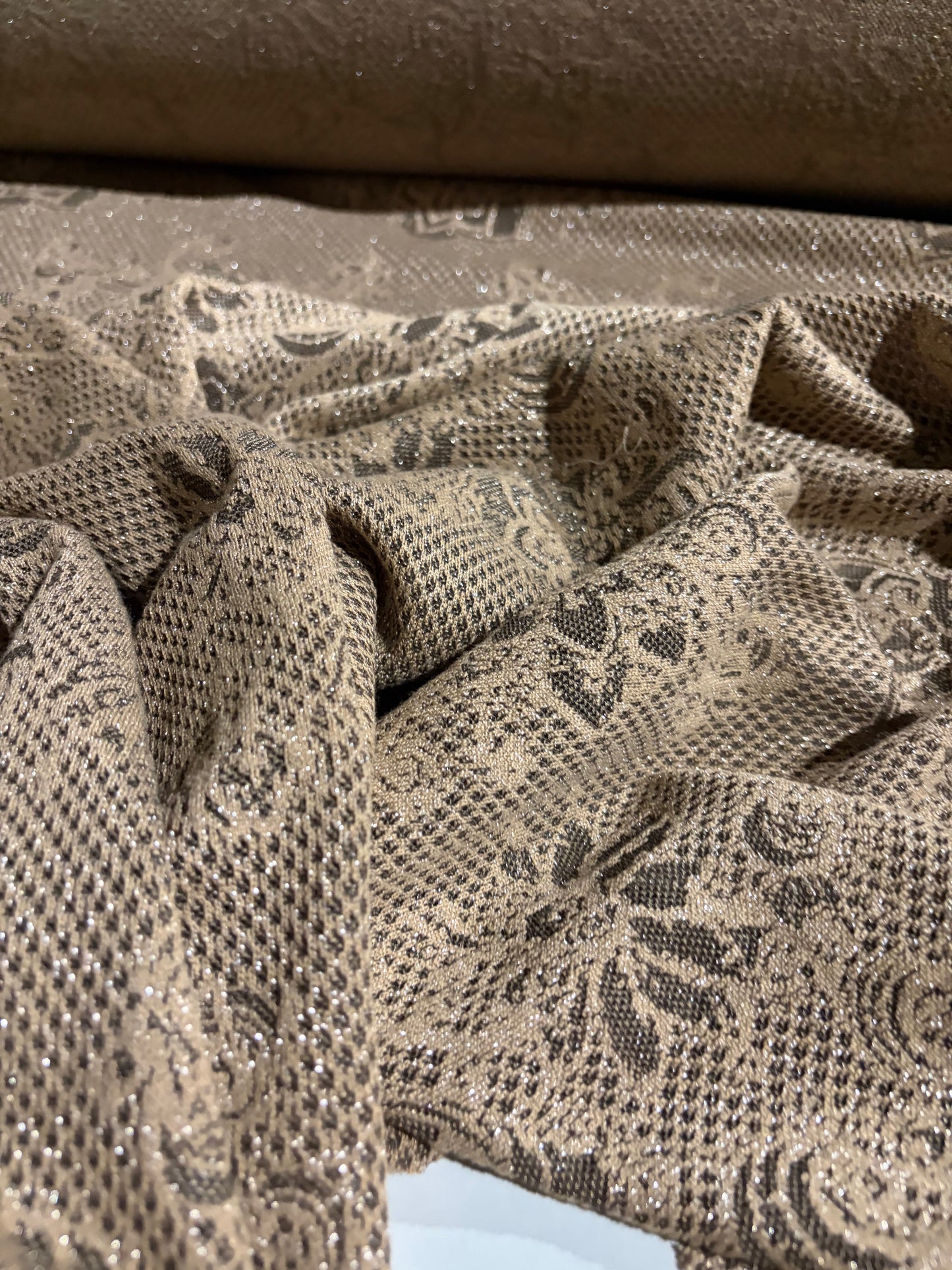 KRUSTY 001 sand jersey lurex jacquard