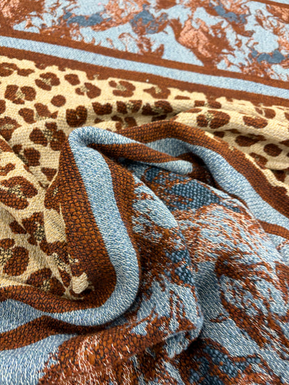 PIPO 005 heavy cotton/wool jacquard  with fringes