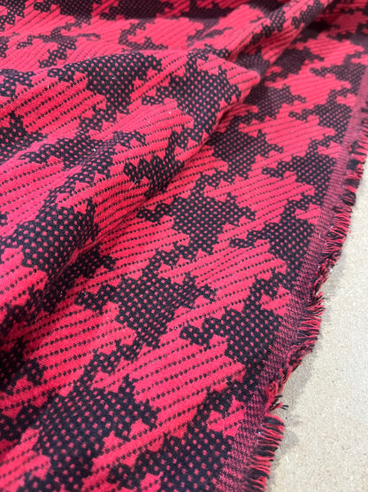 PC LUCILLE 011 heavy cotton jacquard red/black dogtooth