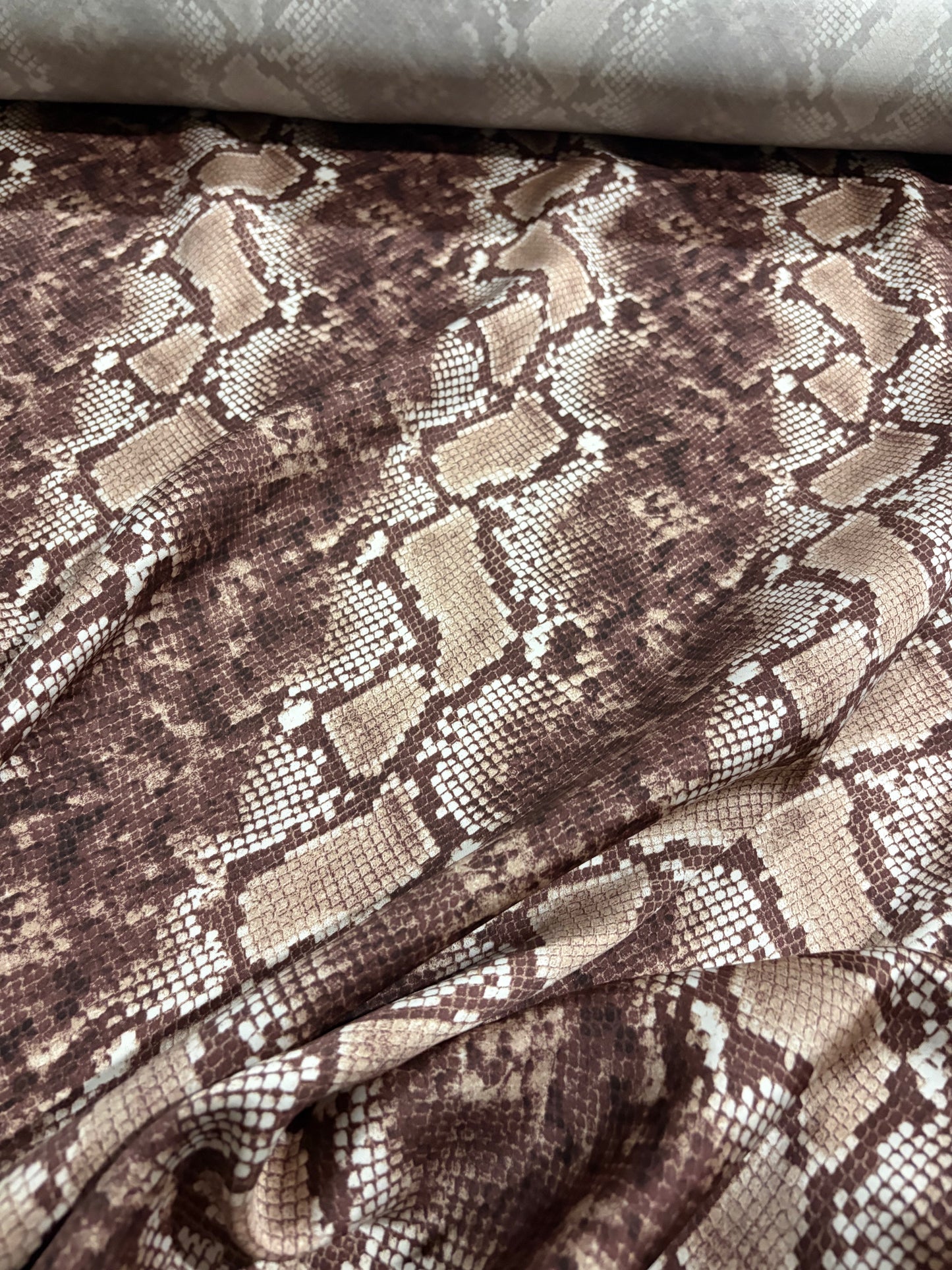 KRUSTY 005 brown snake viscose satin