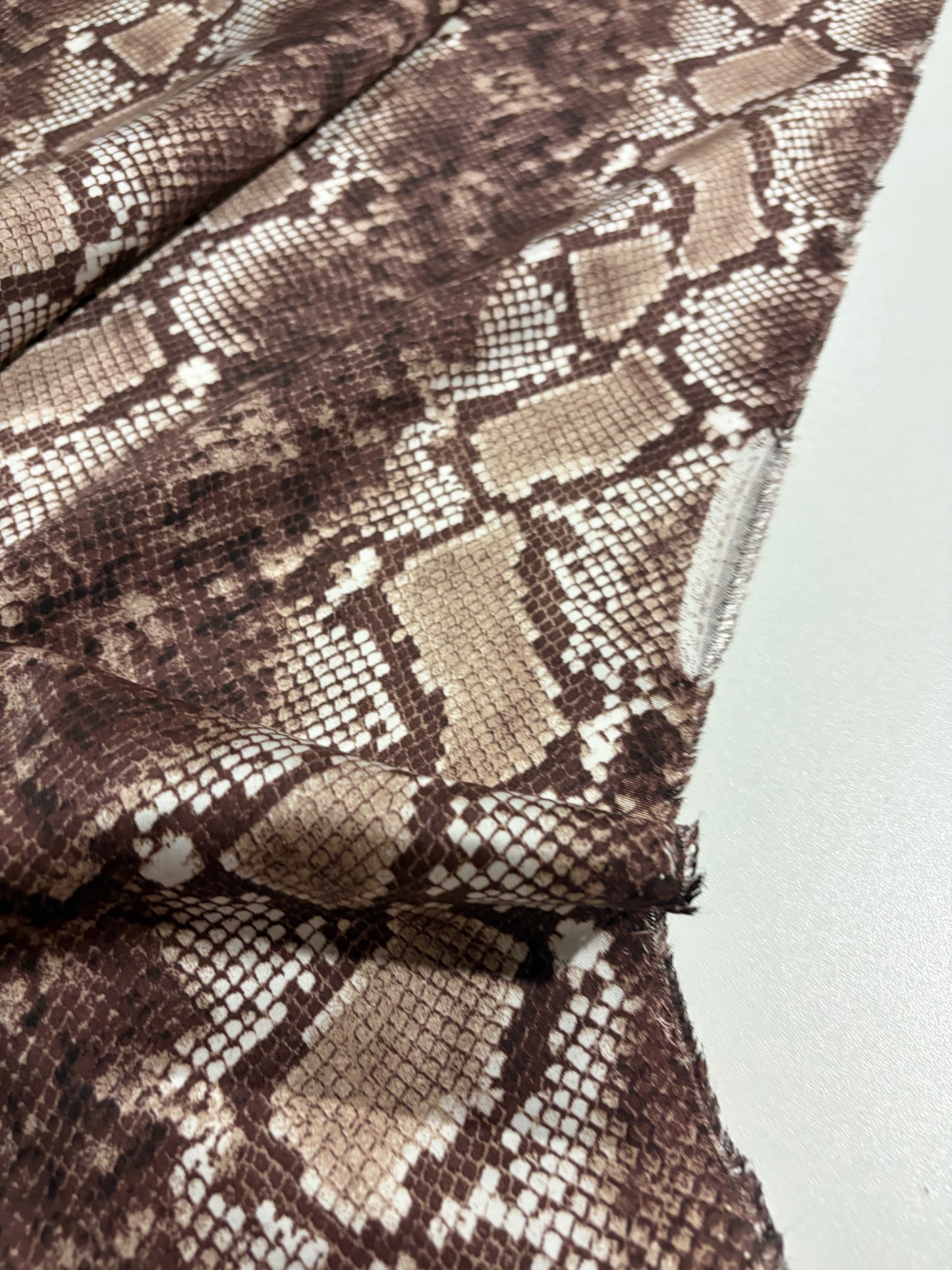 KRUSTY 005 brown snake viscose satin