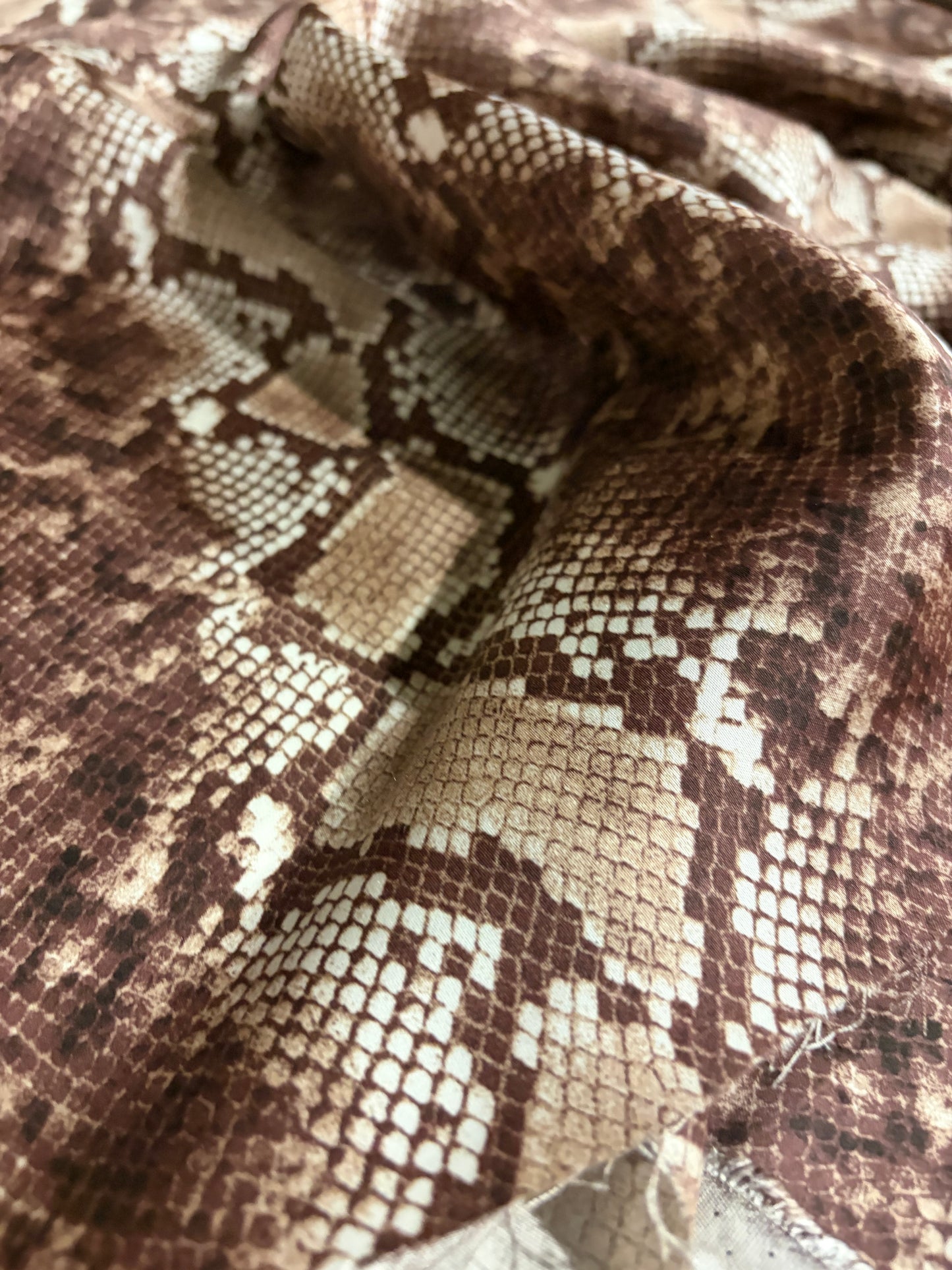 KRUSTY 005 brown snake viscose satin