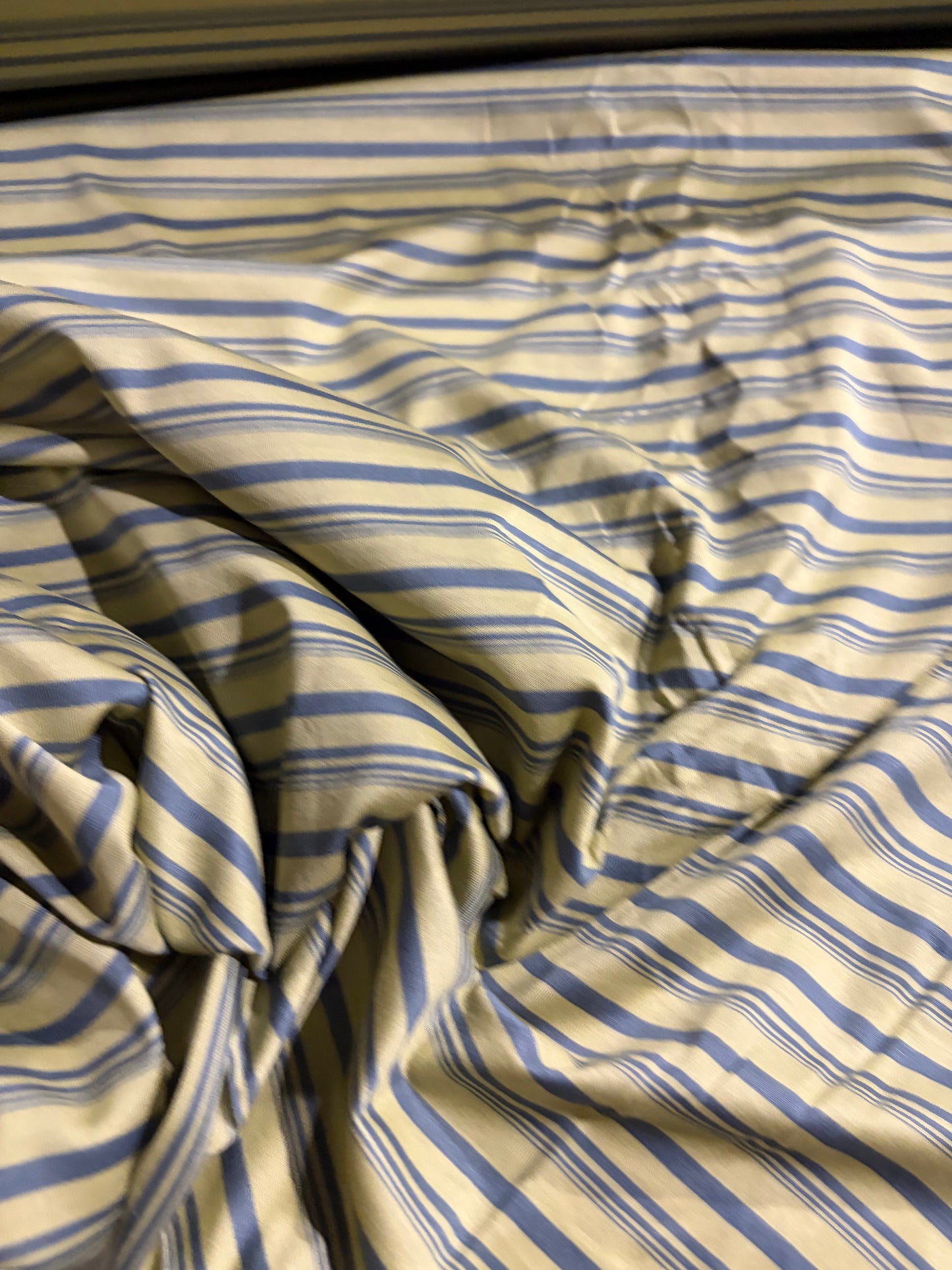 KRUSTY 006 sand/grey shiny viscose jersey stripes