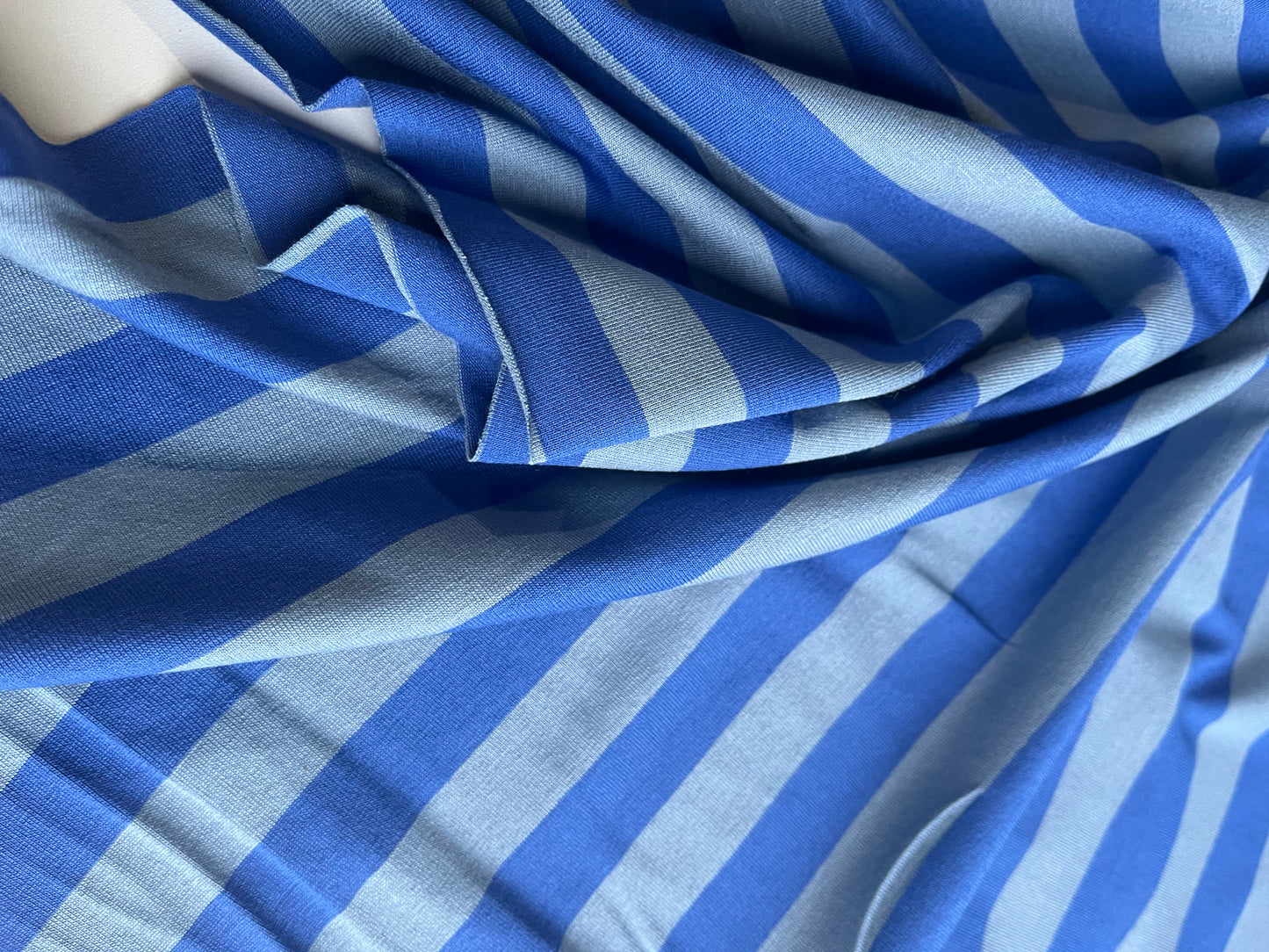 OLGA 016 viscose jersey stripes