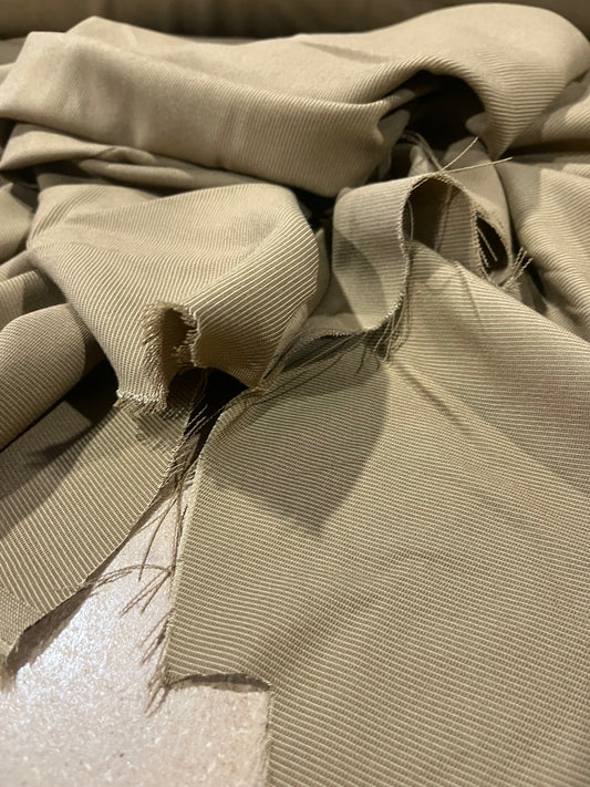 LUCILLE 017 tricotine stretch warm camel colour