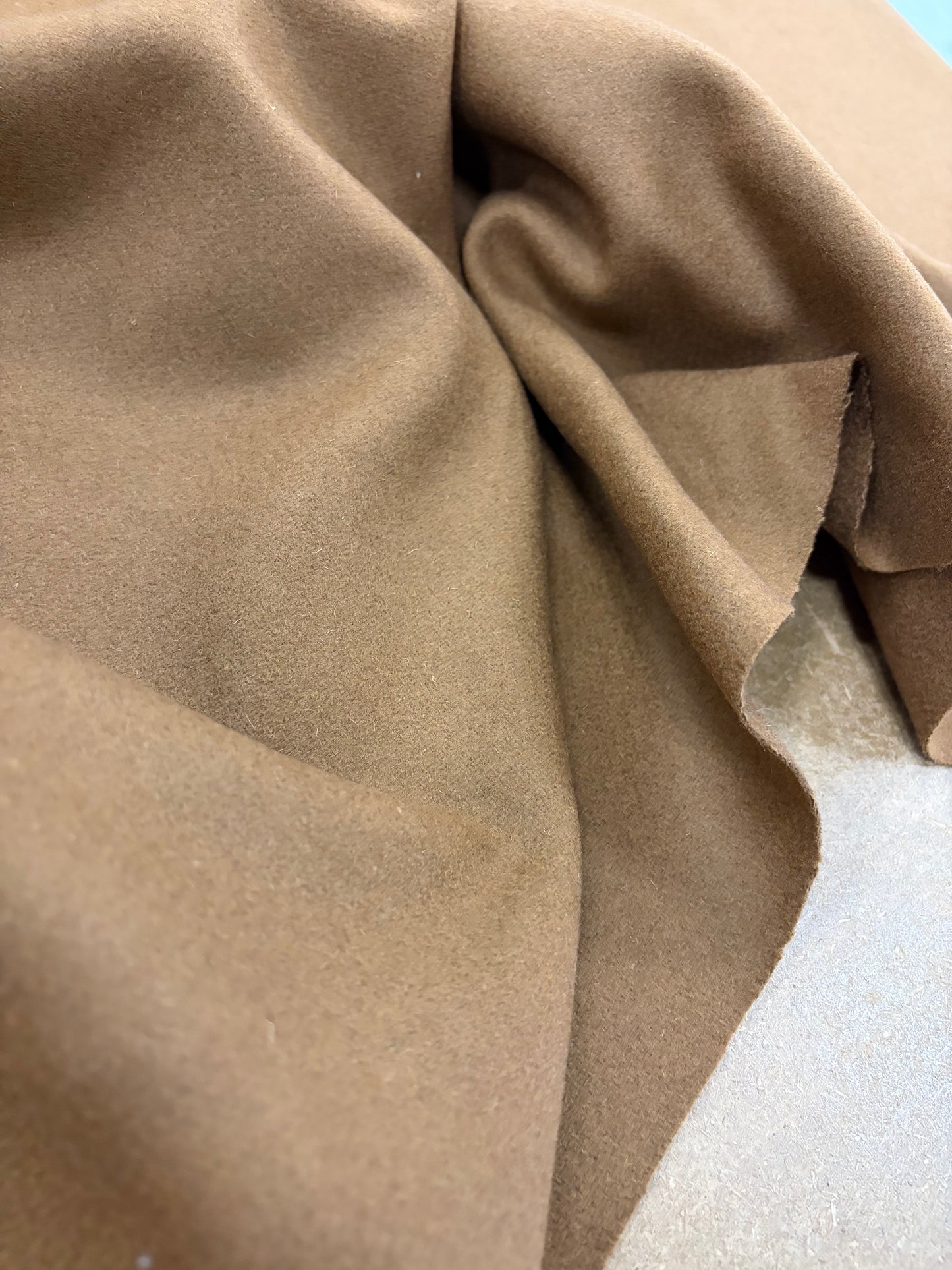 PIPO 015 cognac velours de laine
