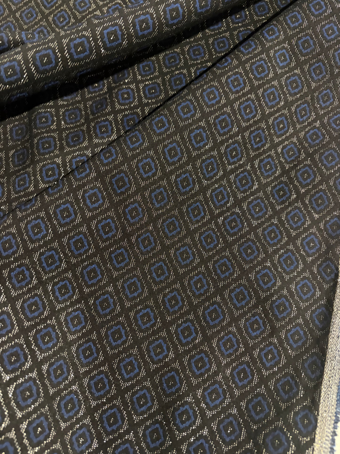 KRUSTY 010 black/indigo/silver  shiny jacquard