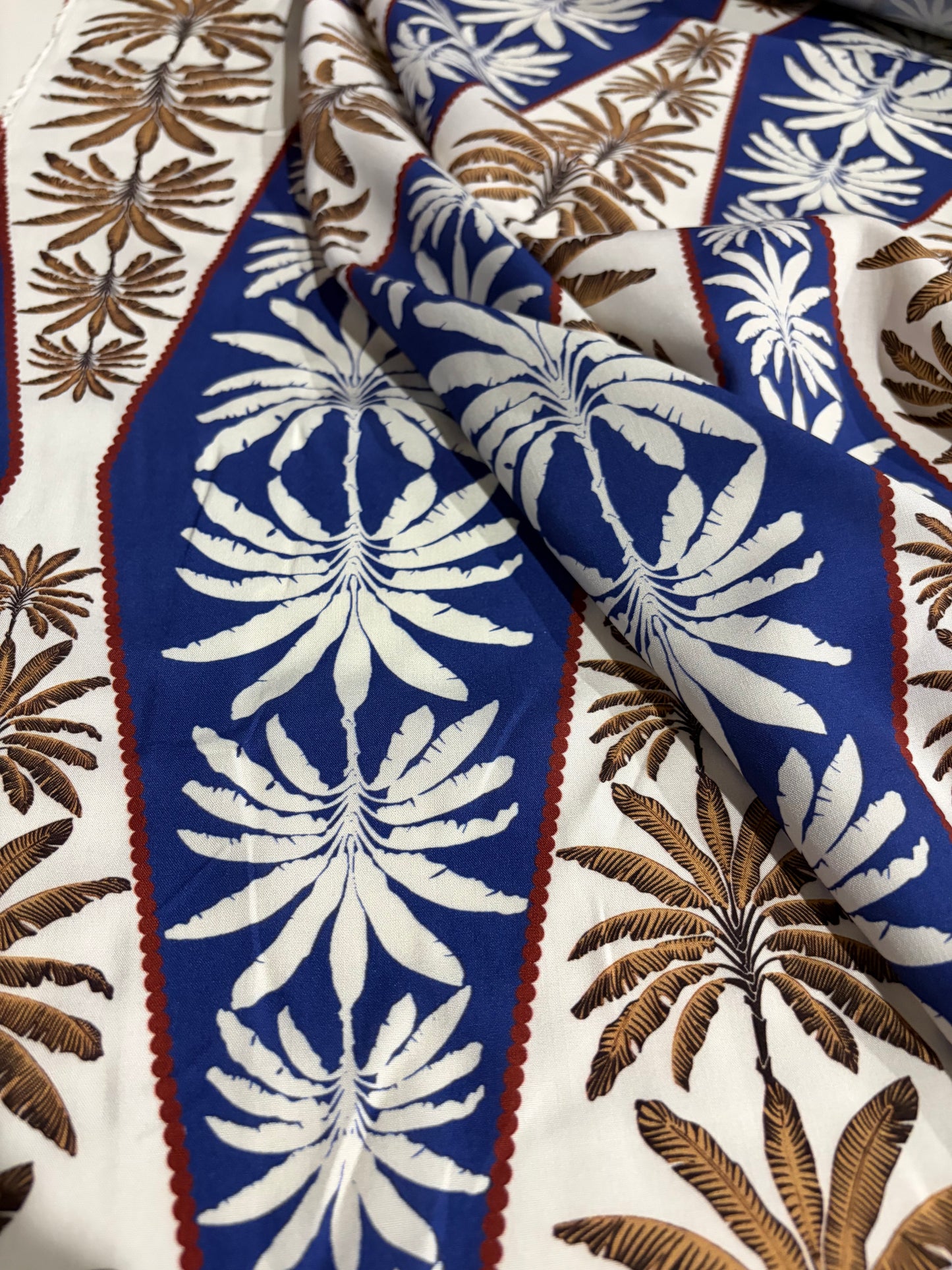 KRUSTY 011 blue/sand palmtrees  viscose