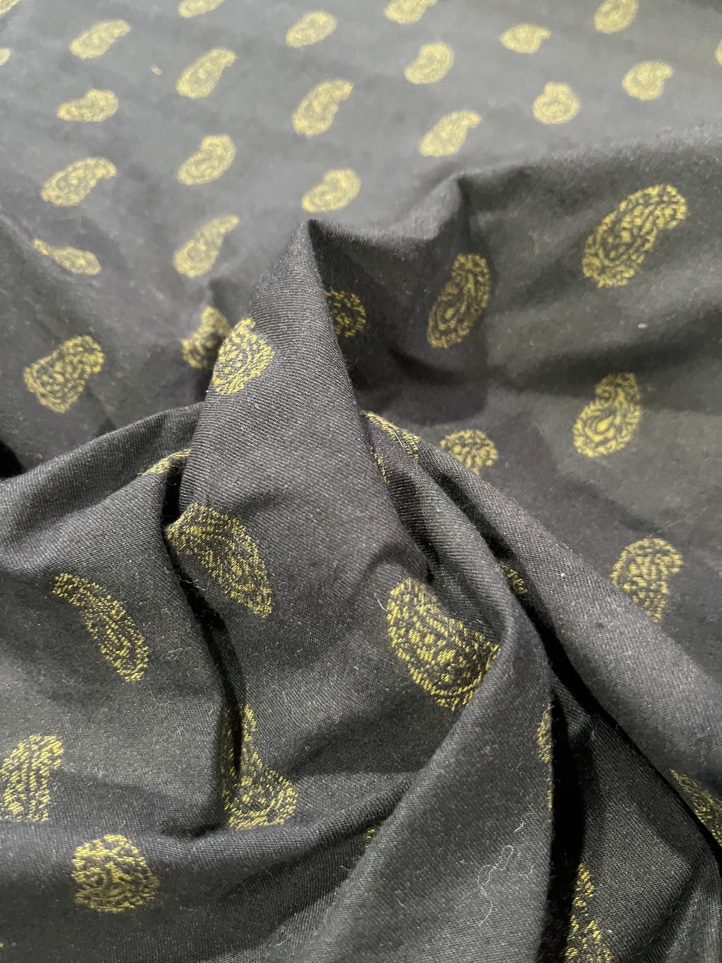 LUCILLE 020 heavy cotton jacquard black/gold