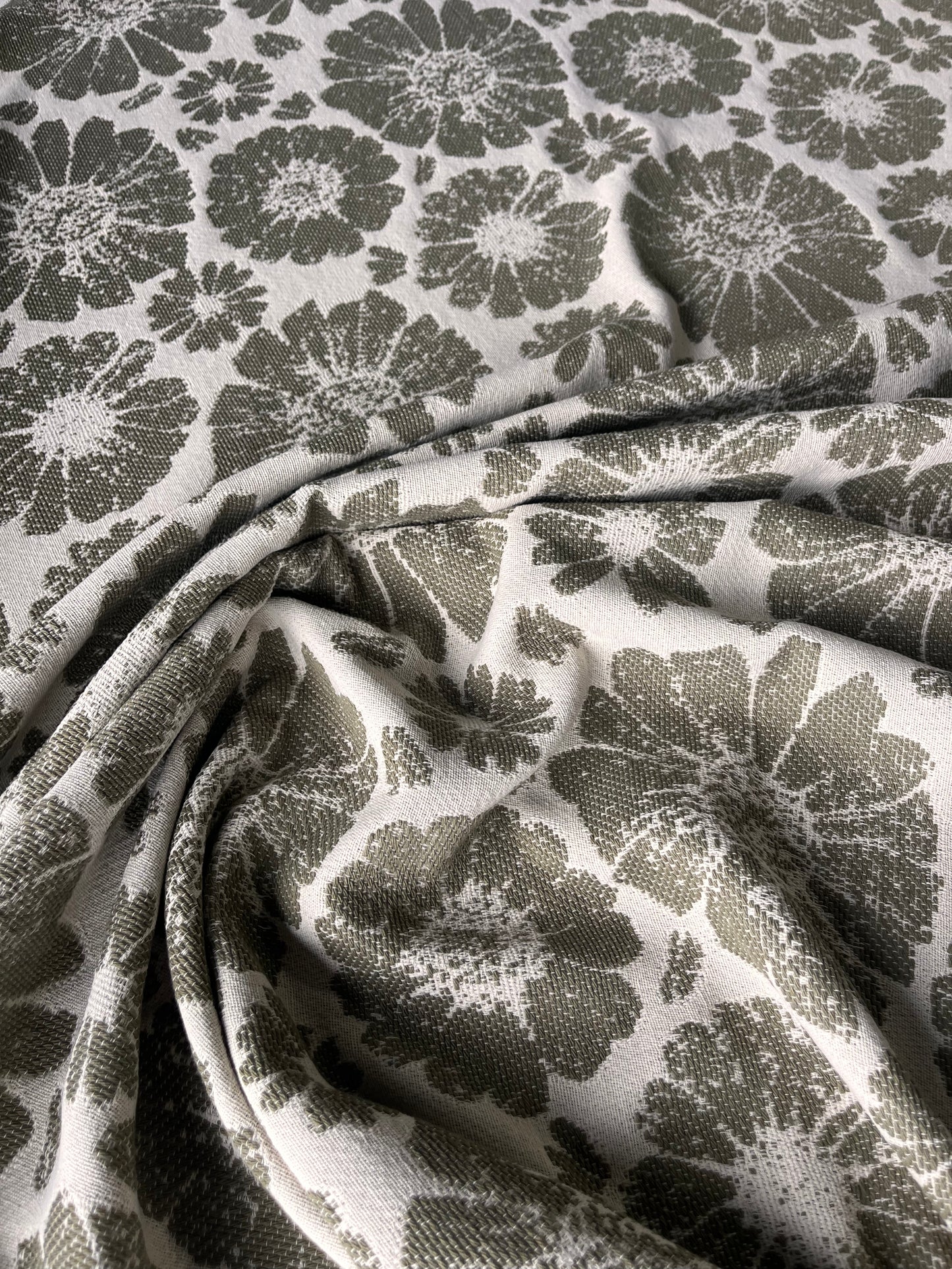 CELIA 023 cot jacquard with big flower design khaky / ecru