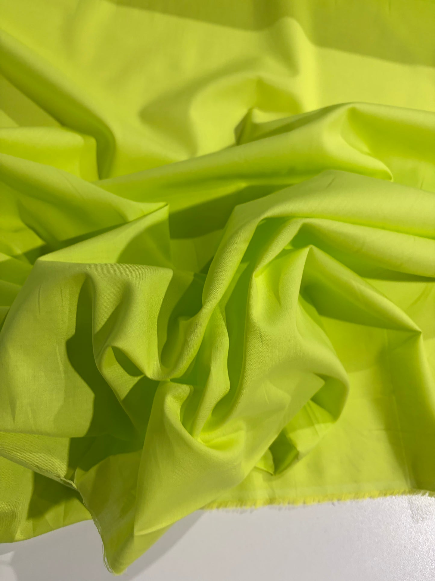 KRUSTY 017 lime poplin stretch prestige