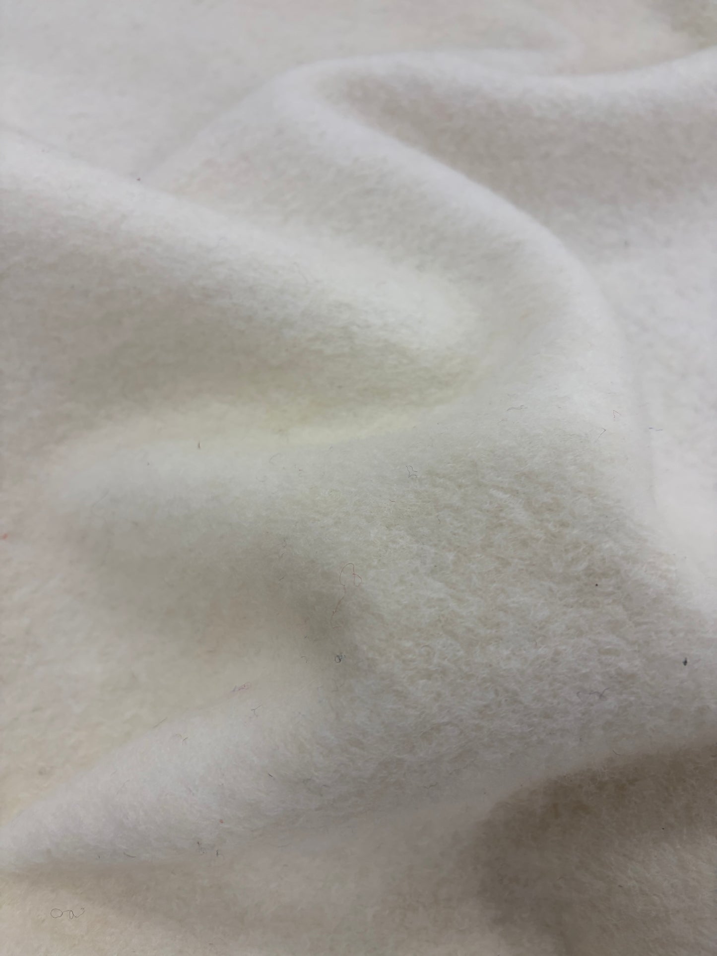 PIPO 023 ecru boiled wool with fused lining