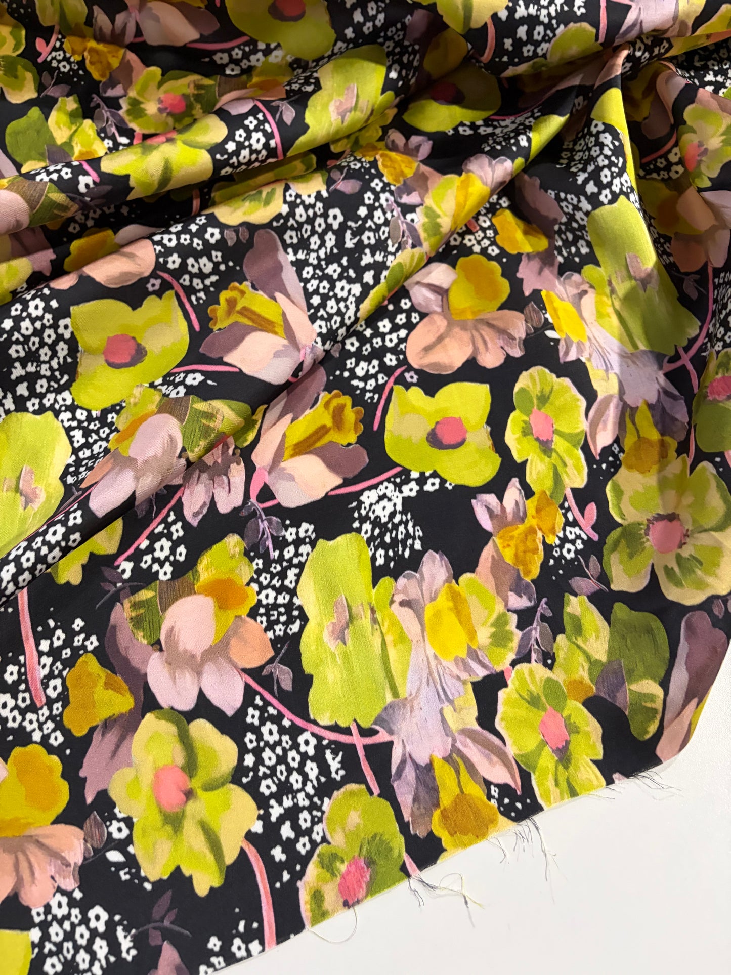 KRUSTY 018 yellow/green/pink flower splash viscose satin