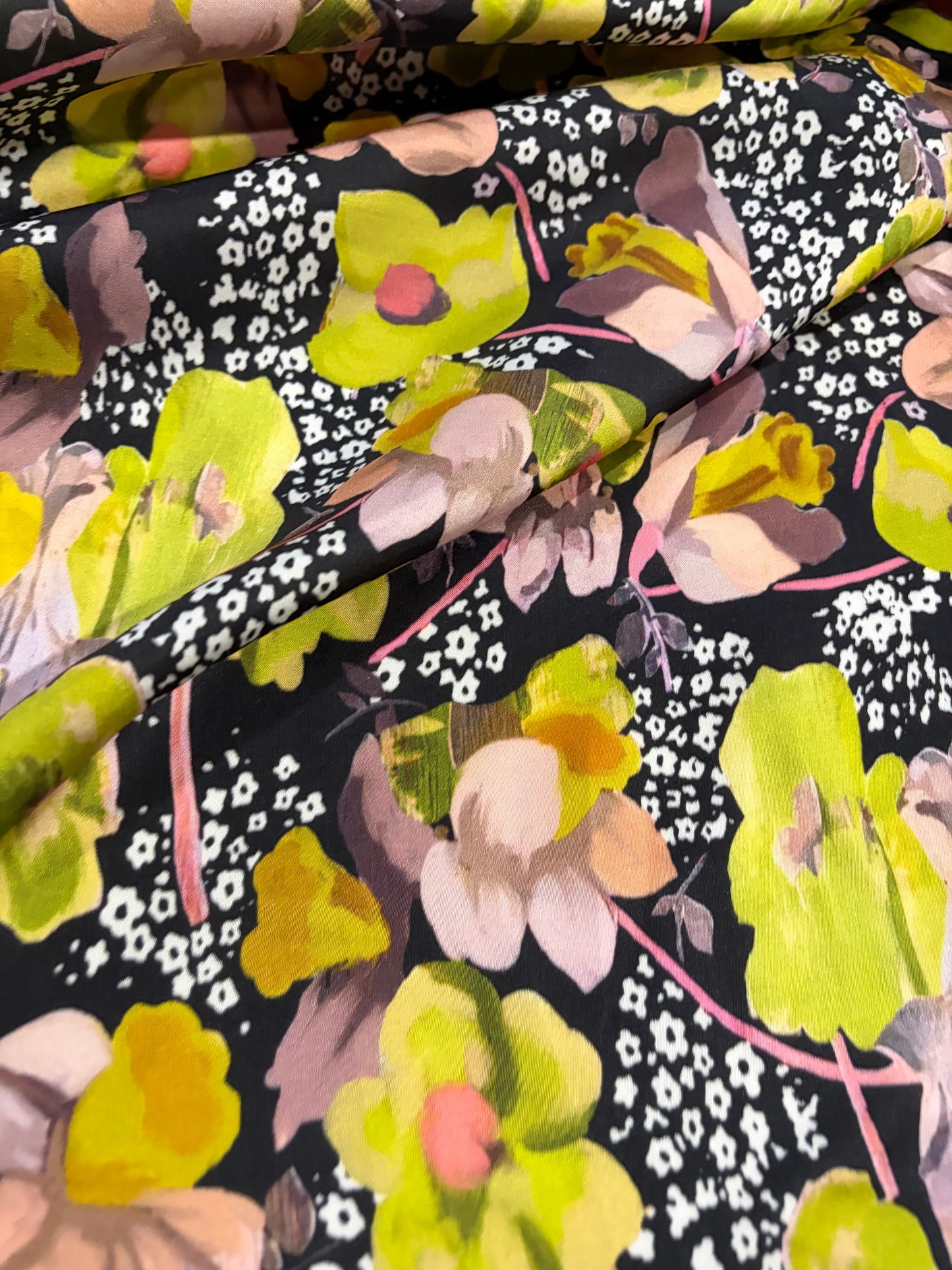 KRUSTY 018 yellow/green/pink flower splash viscose satin