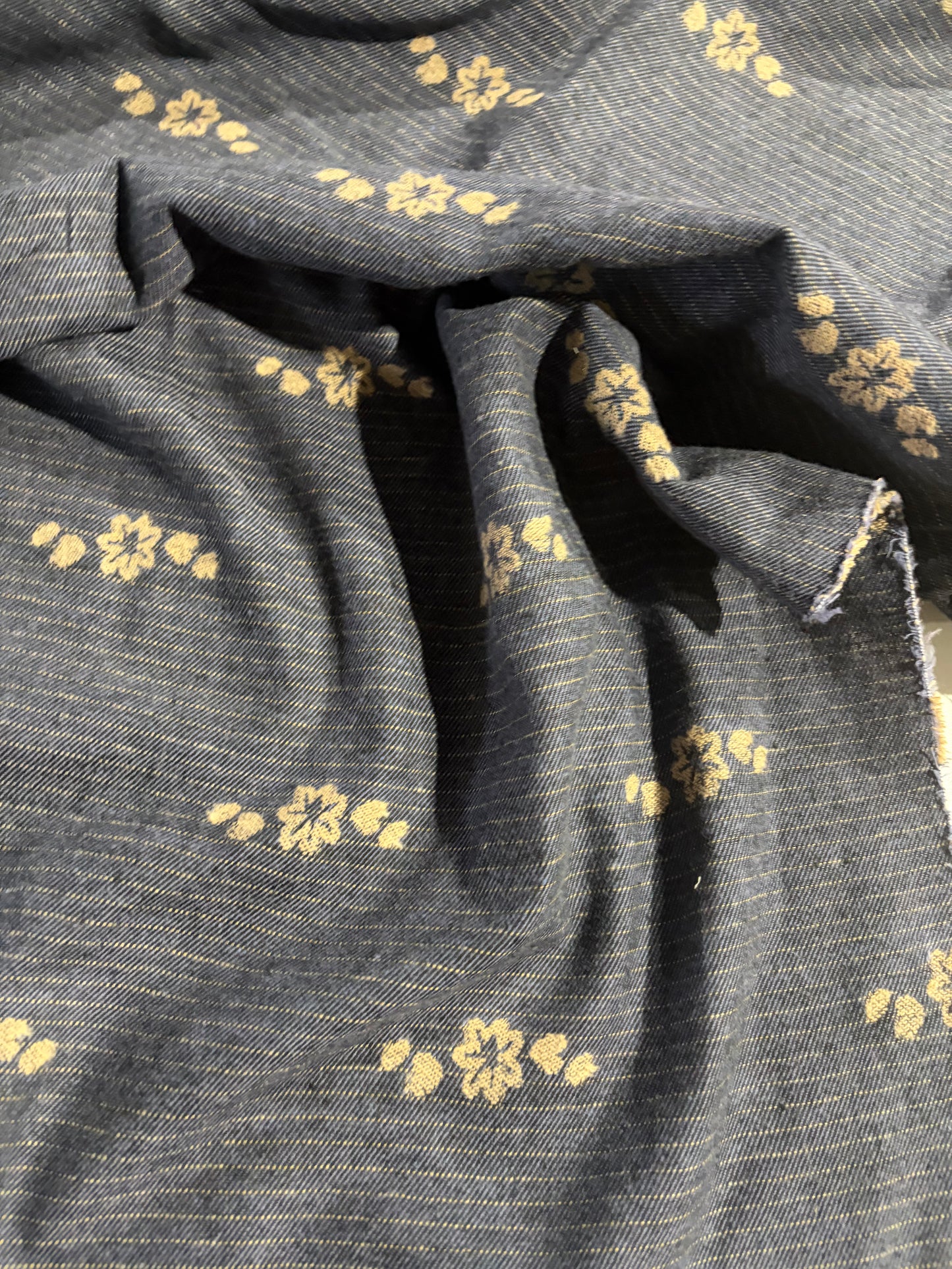 KRUSTY 020 indigo/sand wool jacquard