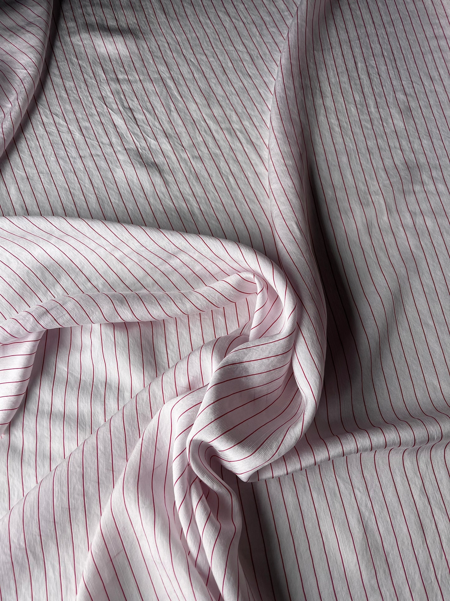 CELIA 013 viscose/silk red / white stripes