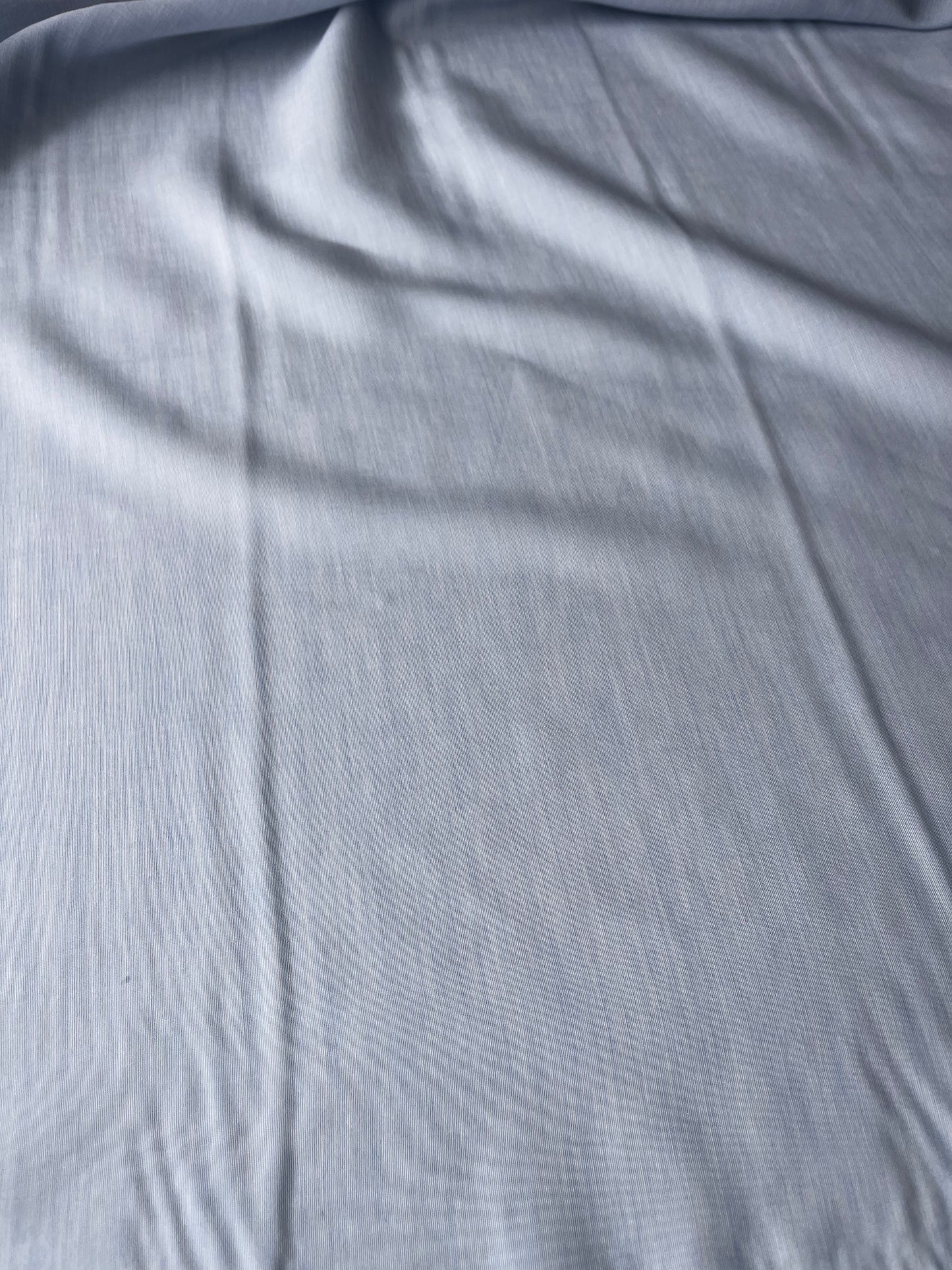 CELIA 012 viscose/silk voile changeant light blue
