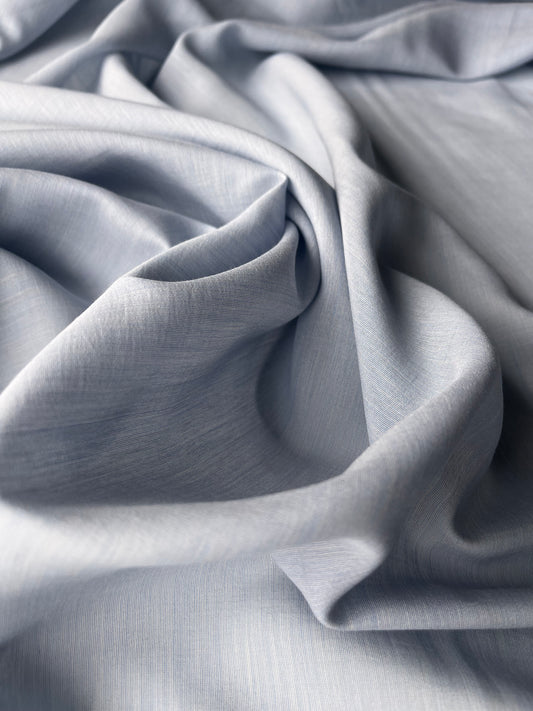 CELIA 012 viscose/silk voile changeant light blue