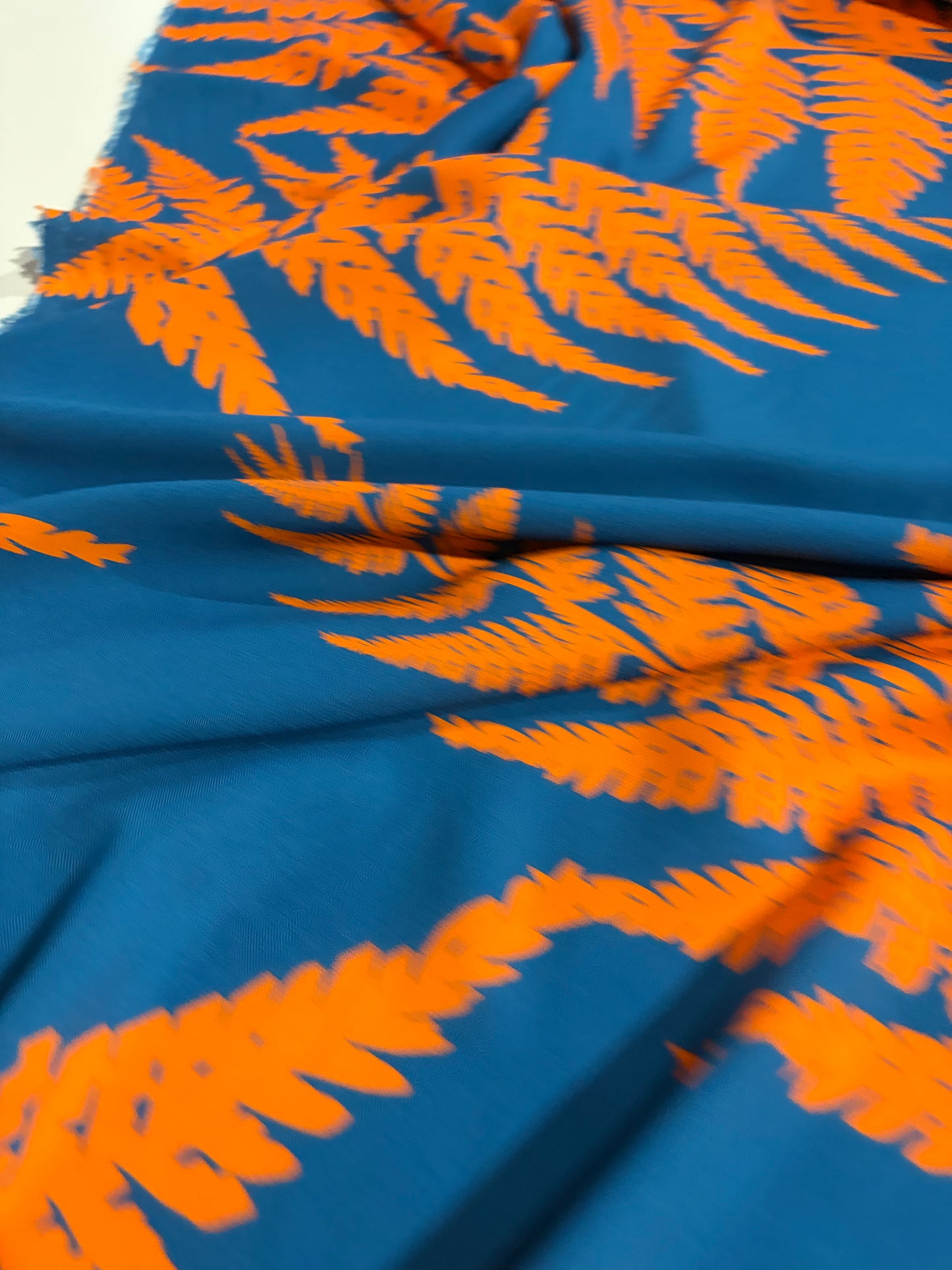 KRUSTY 022 petrol/orange viscose twill print