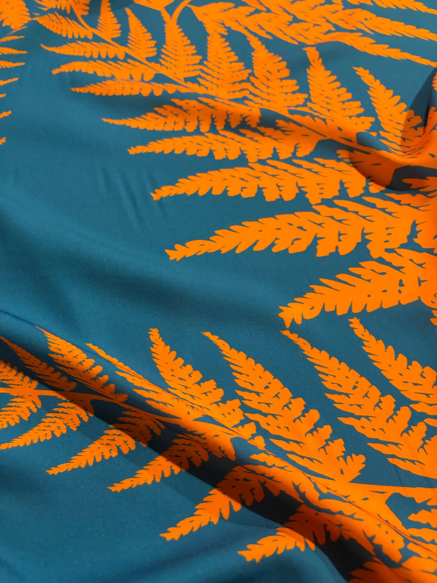 KRUSTY 022 petrol/orange viscose twill print