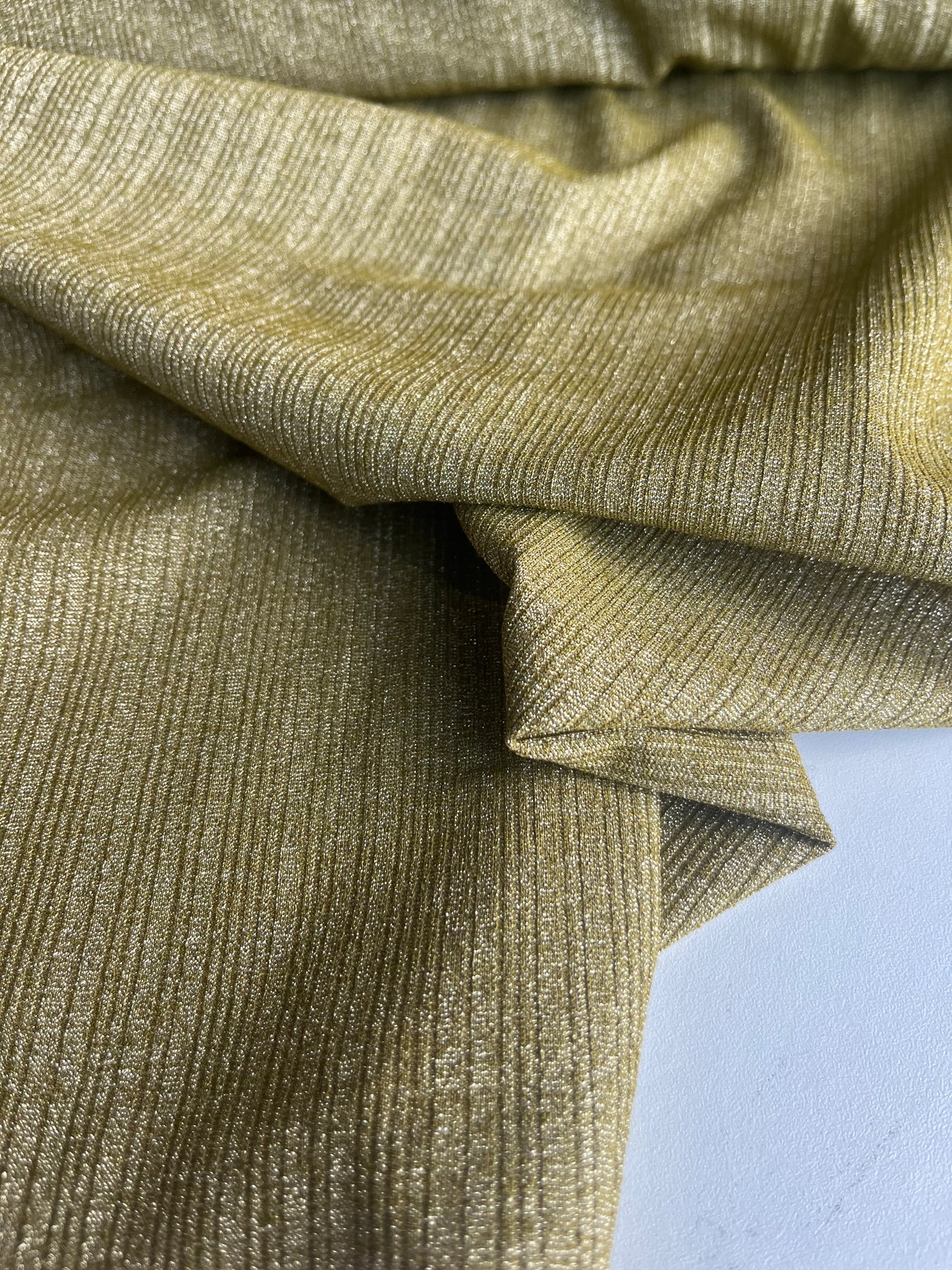 LC PORTIA 047 jersey irregular rib olive with lurex