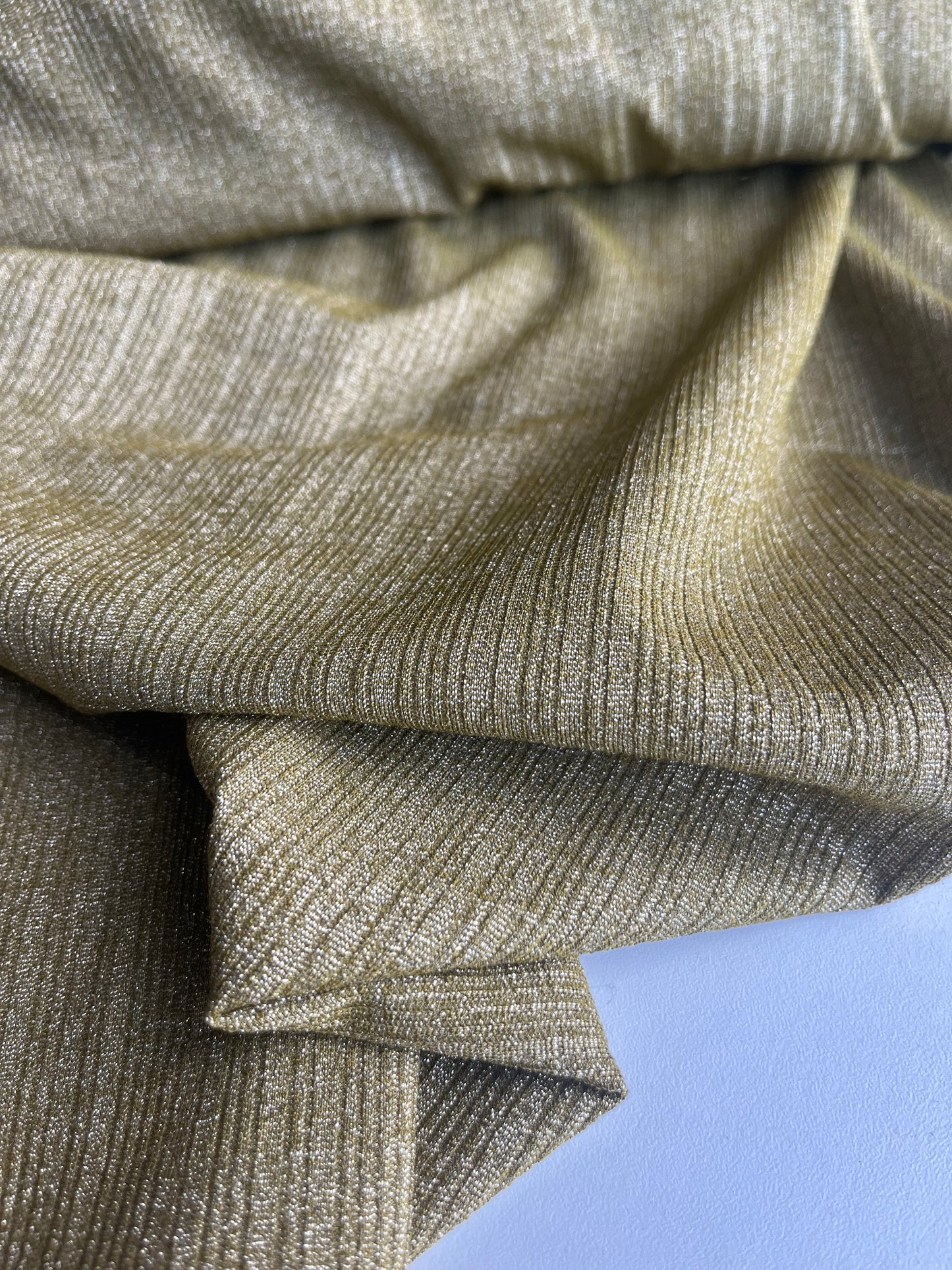 LC PORTIA 047 jersey irregular rib olive with lurex