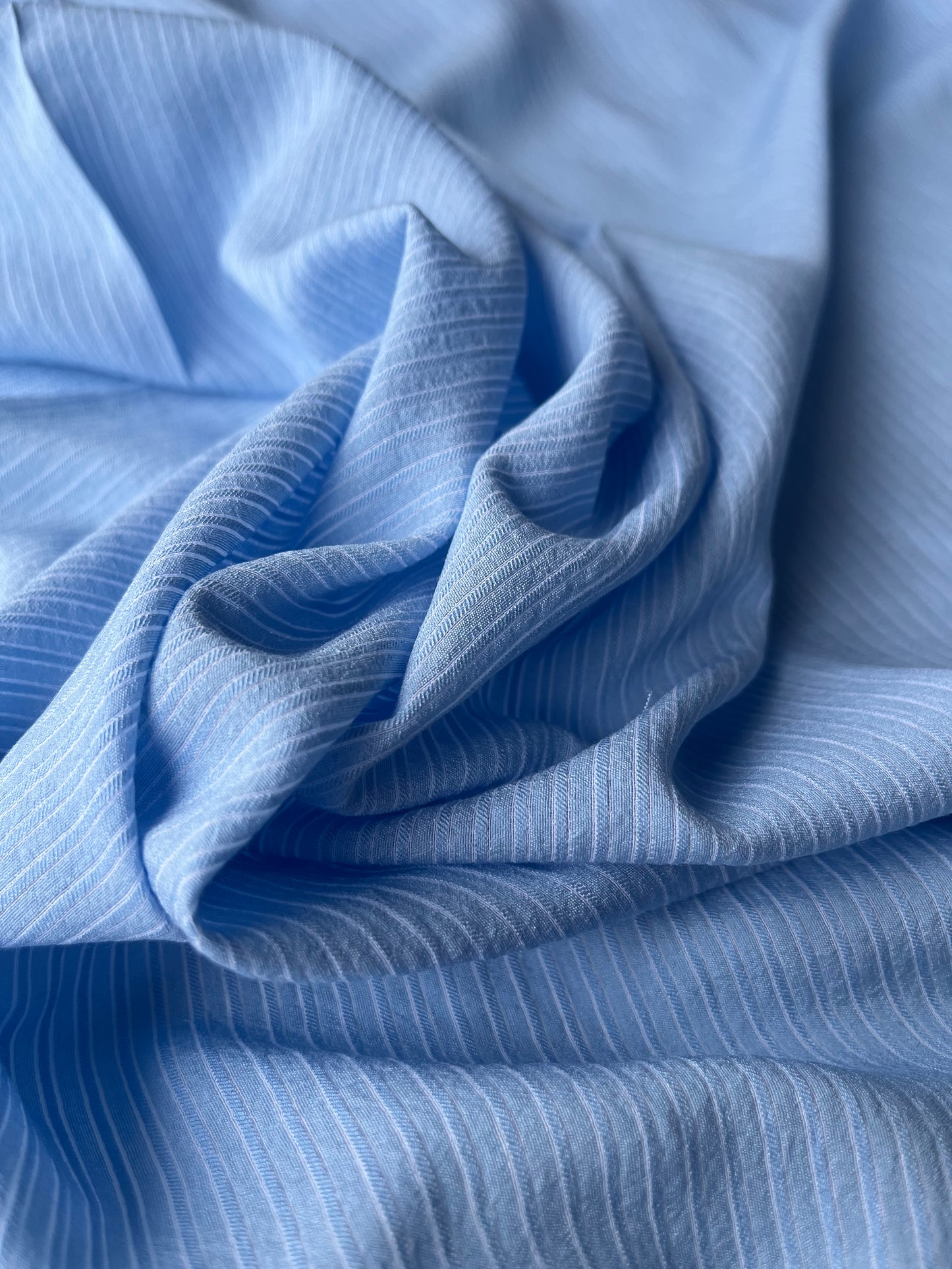 CELIA 011 viscose/silk stripes light blue/white
