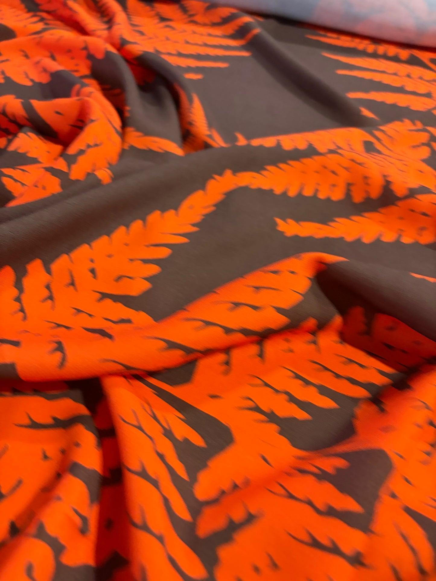KRUSTY 023 brown/orange viscose twill print
