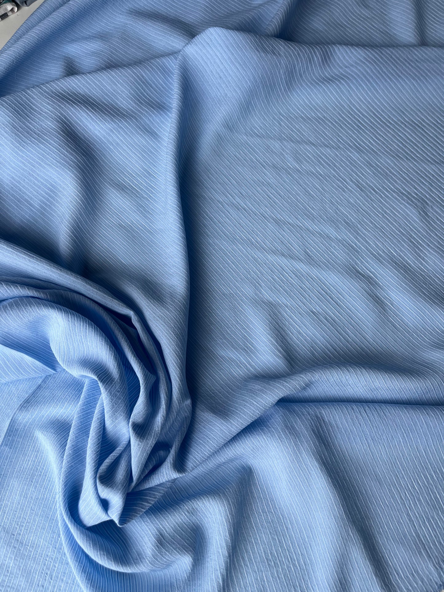 CELIA 011 viscose/silk stripes light blue/white